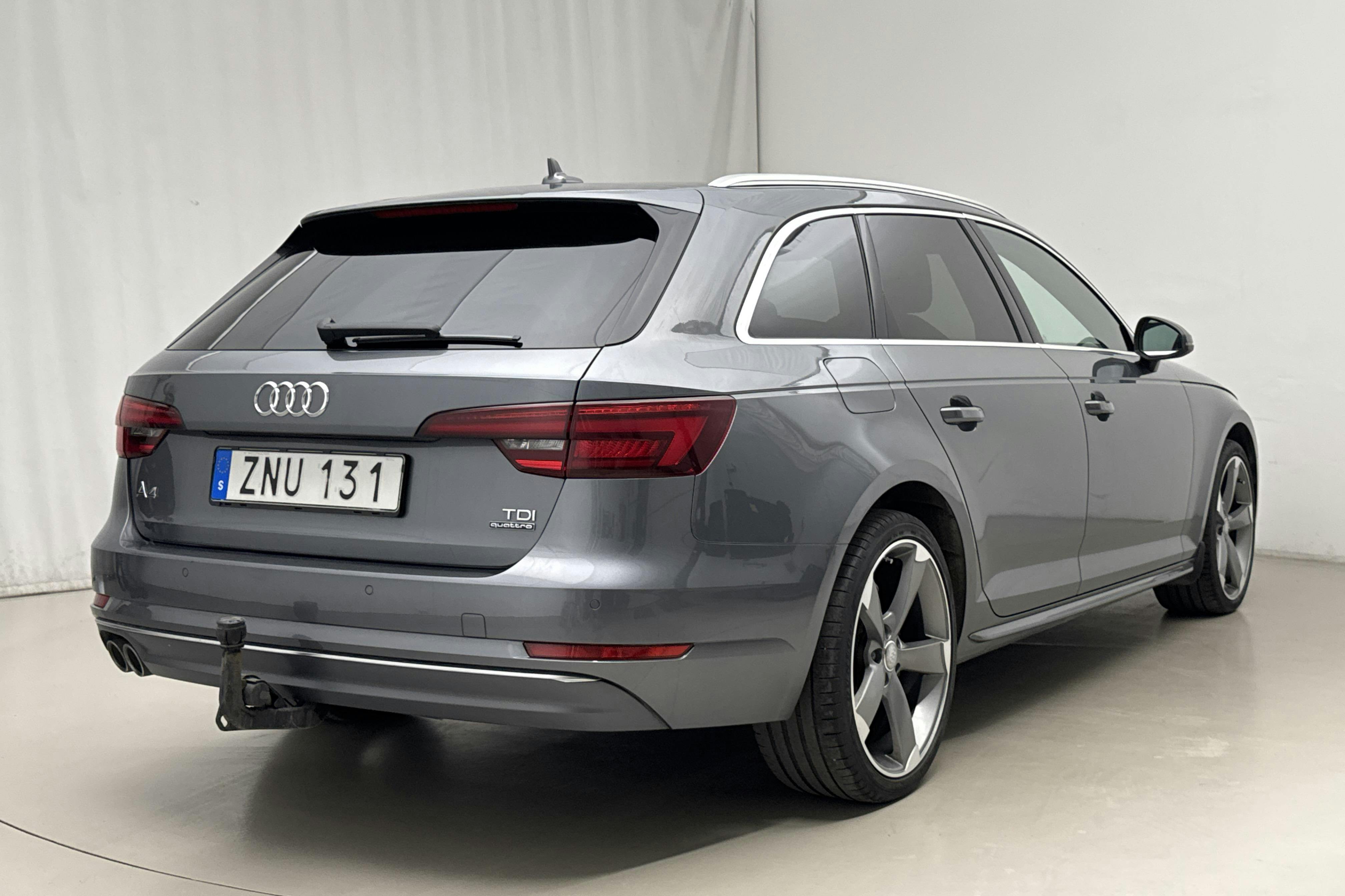 Audi A4 2.0 TDI Avant quattro (190hk) - 82 660 km - Automaatne - hall - 2018