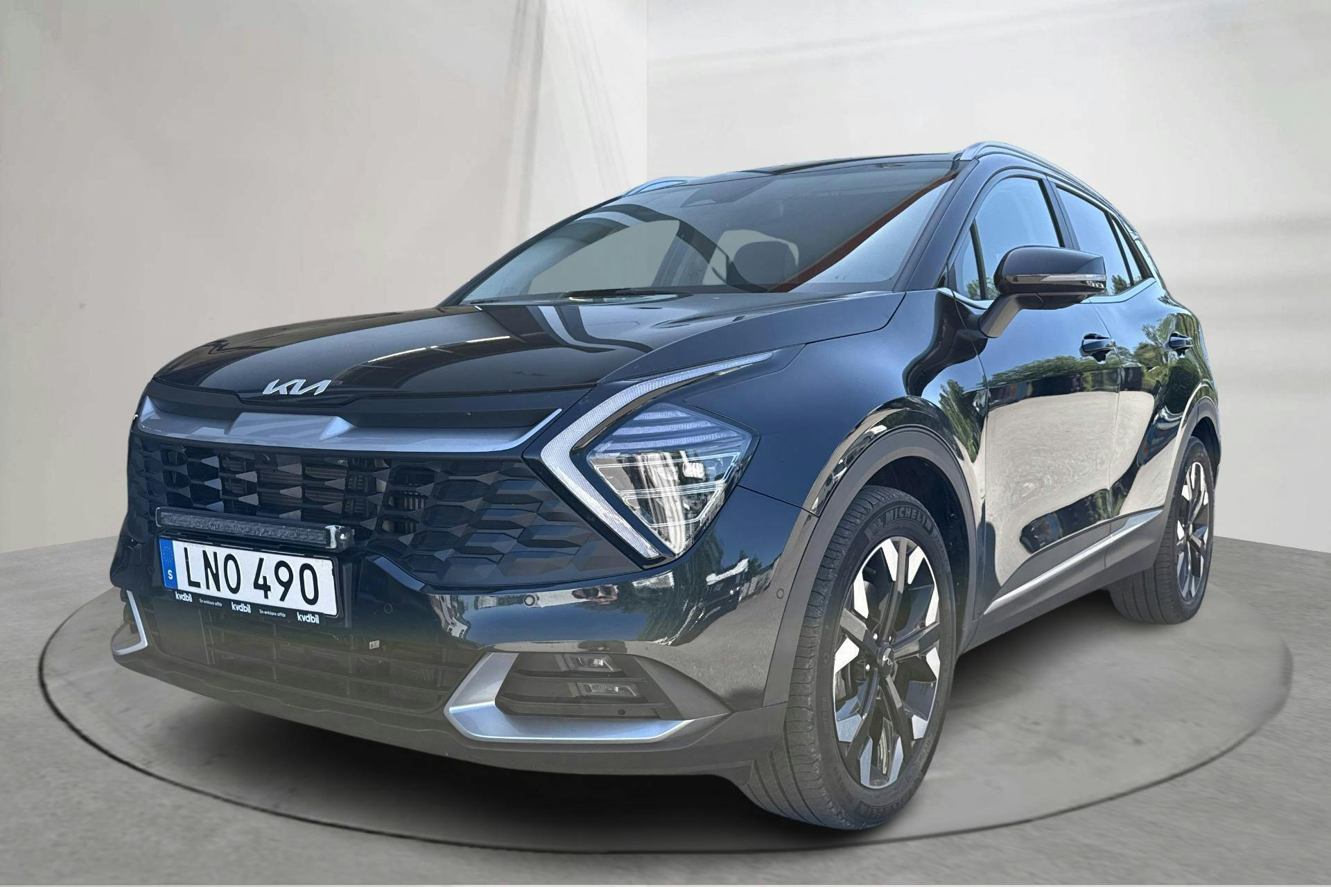 Esitlusfoto 1 aadressil 18: KIA Sportage PHEV AWD (265hk) - 49 830 km - Automaatne - must - 2022