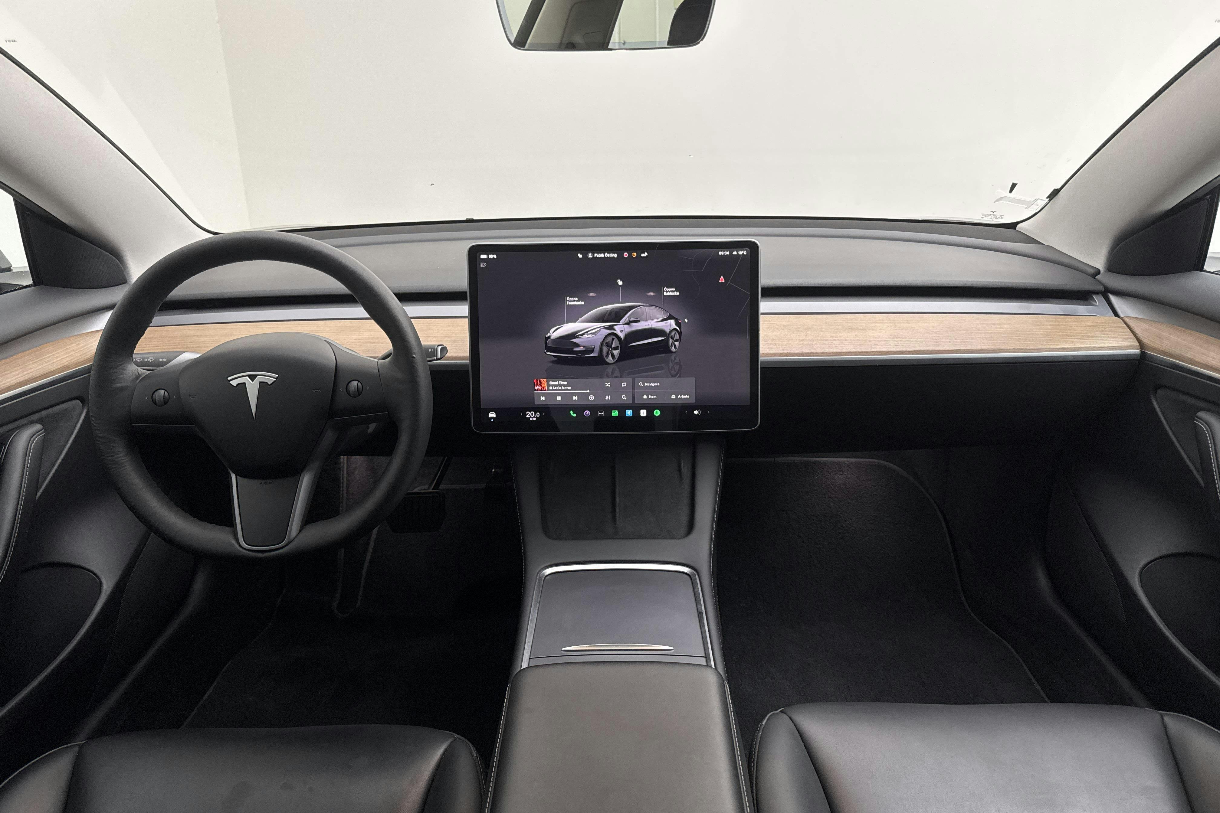 Tesla Model 3 Long Range Dual Motor AWD - 6 711 mil - Automat - grå - 2022
