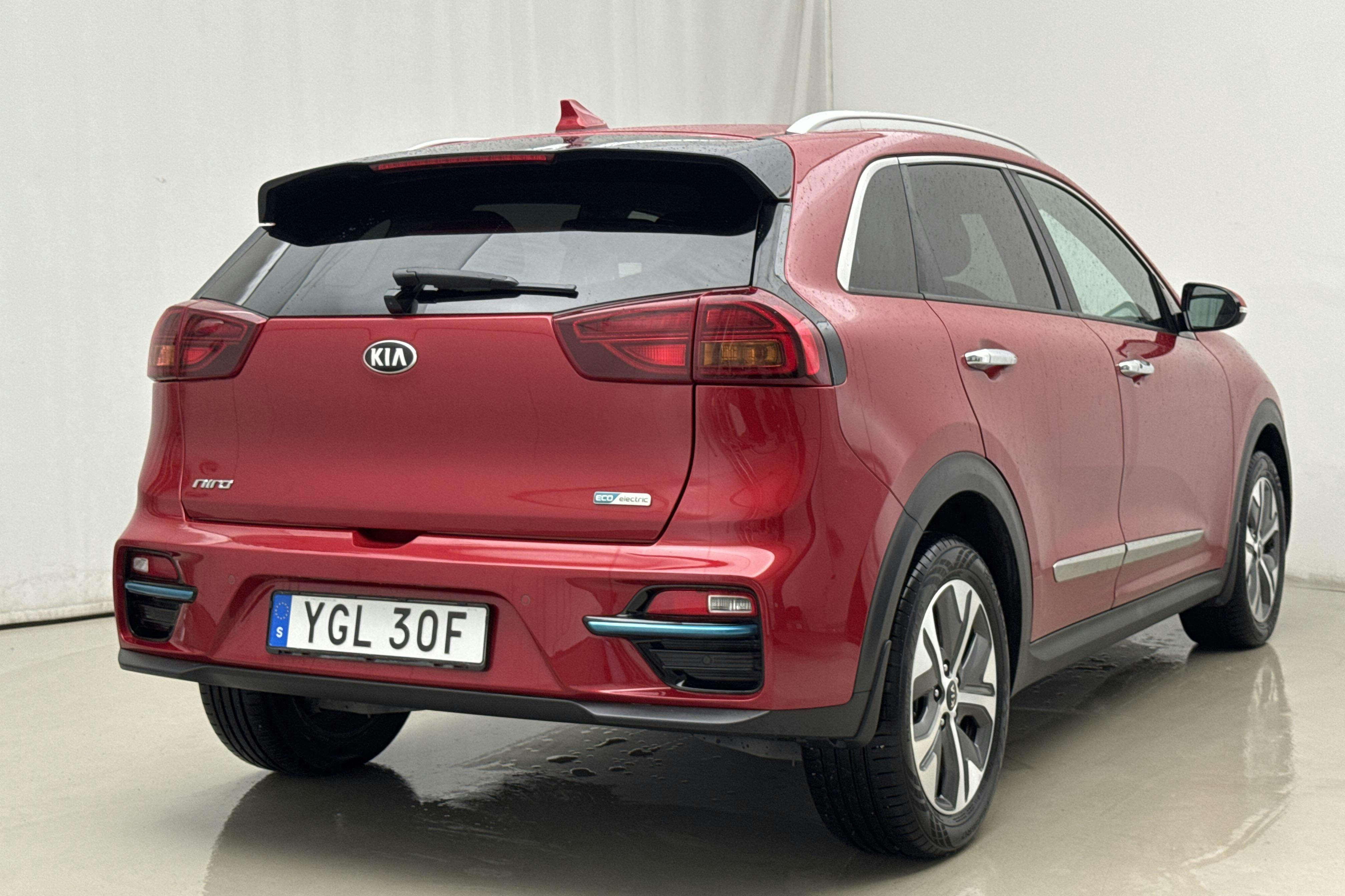 KIA e-Niro 64 kWh (204hk) - 108 310 km - Automatic - red - 2021