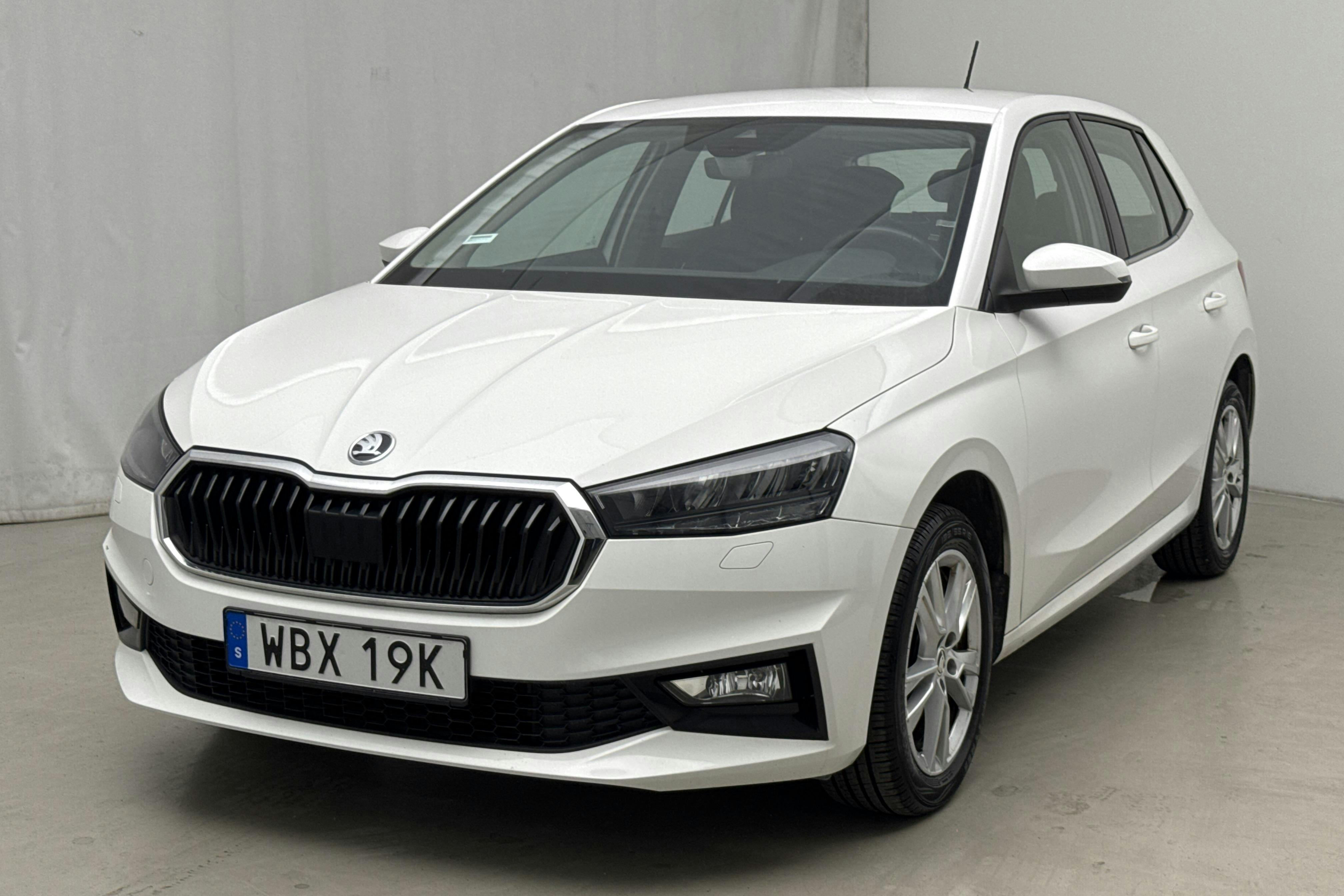 Skoda Fabia 1.0 TSI (110hk) - 18 708 mil - Automat - vit - 2022