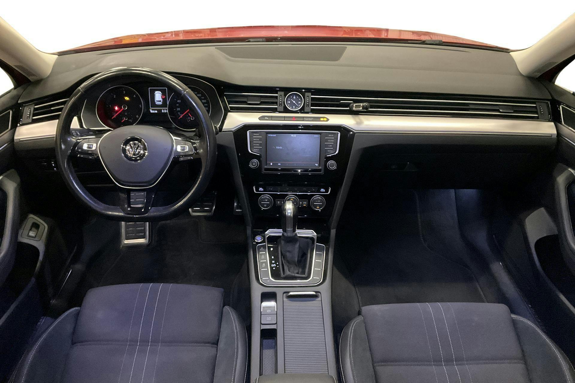 VW Passat Alltrack 2.0 TDI 4MOTION (190hk) - 16 551 mil - Automat - orange - 2016