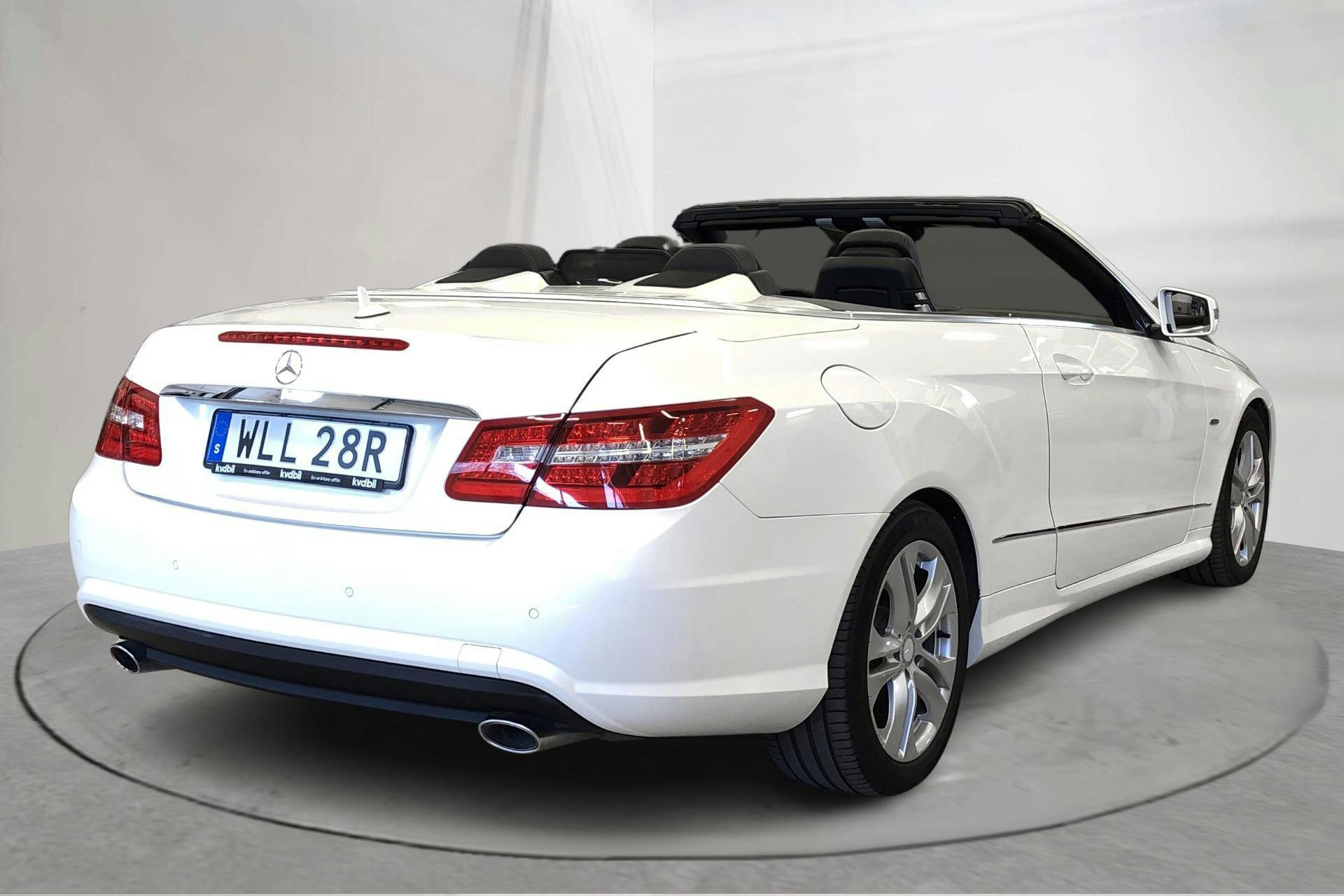 Mercedes E 220 CDI Cabriolet A207 (170hk) - 223 450 km - Automaatne - valge - 2012