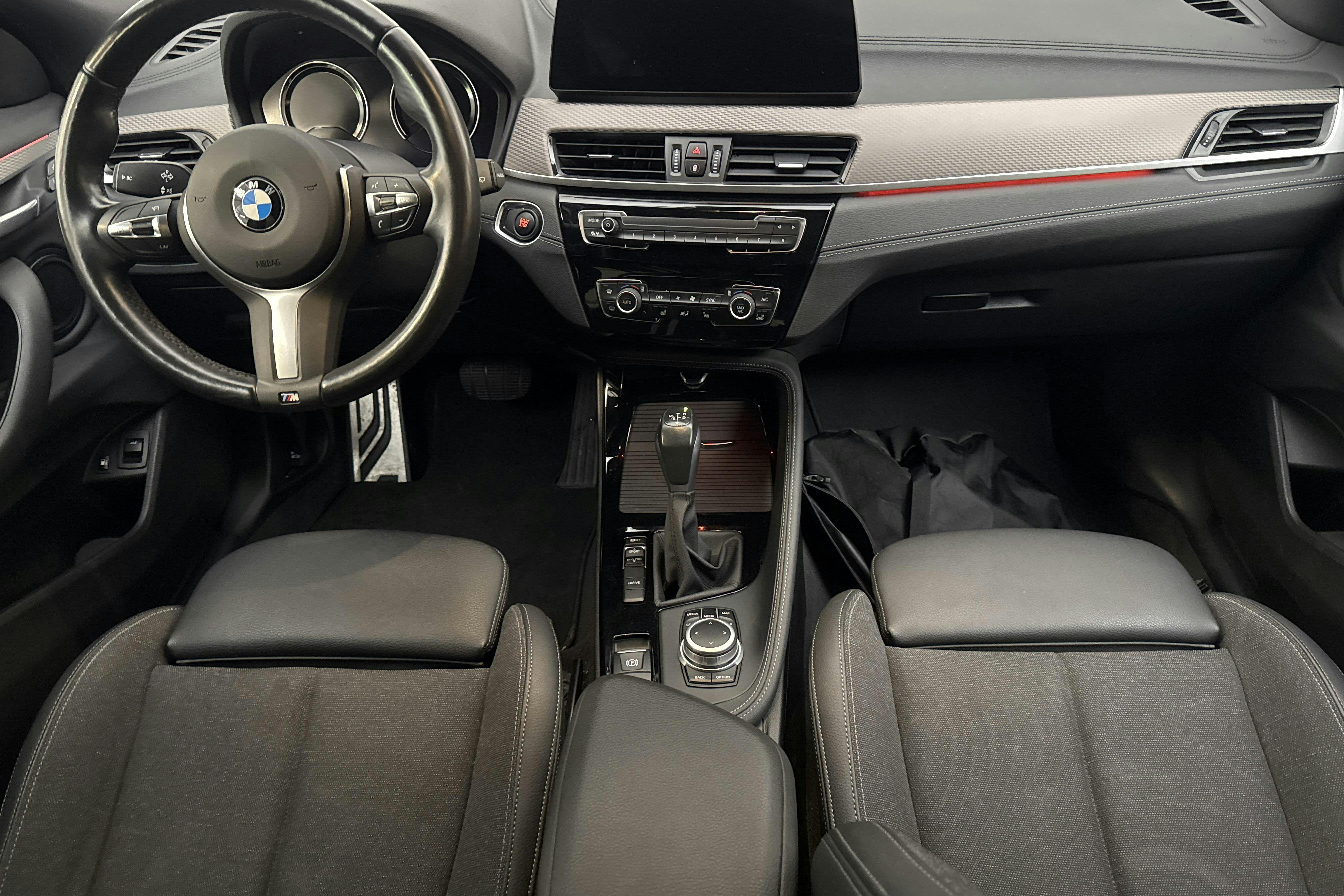 BMW X2 xDrive25e, F39 (220hk) - 53 820 km - Automaatne - hall - 2021