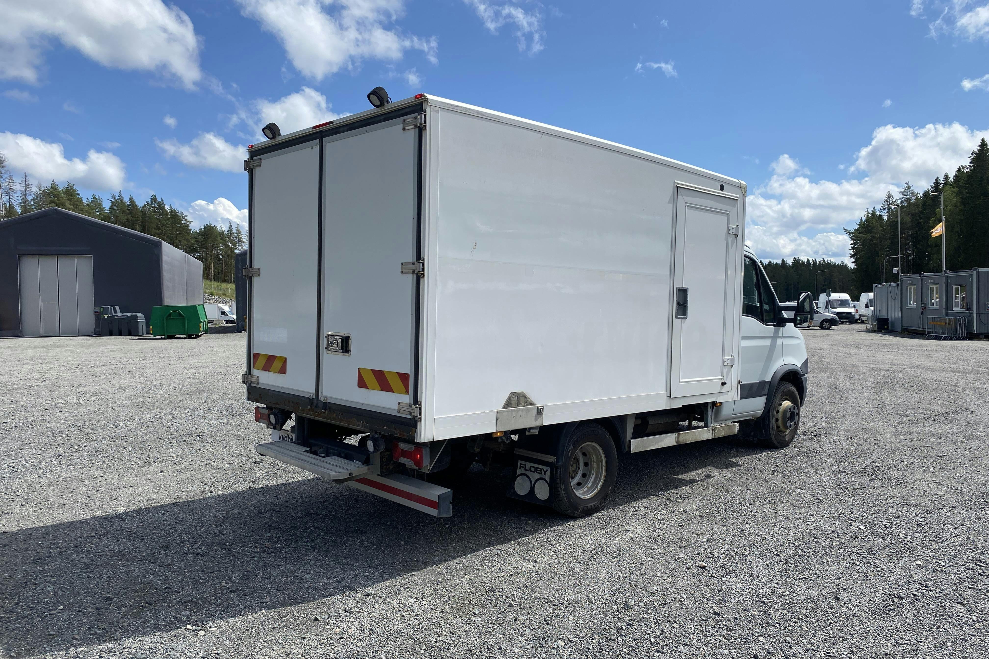 IVECO IVECO DAILY 70C17 EEV - 141 916 km - Manuell - vit - 2014