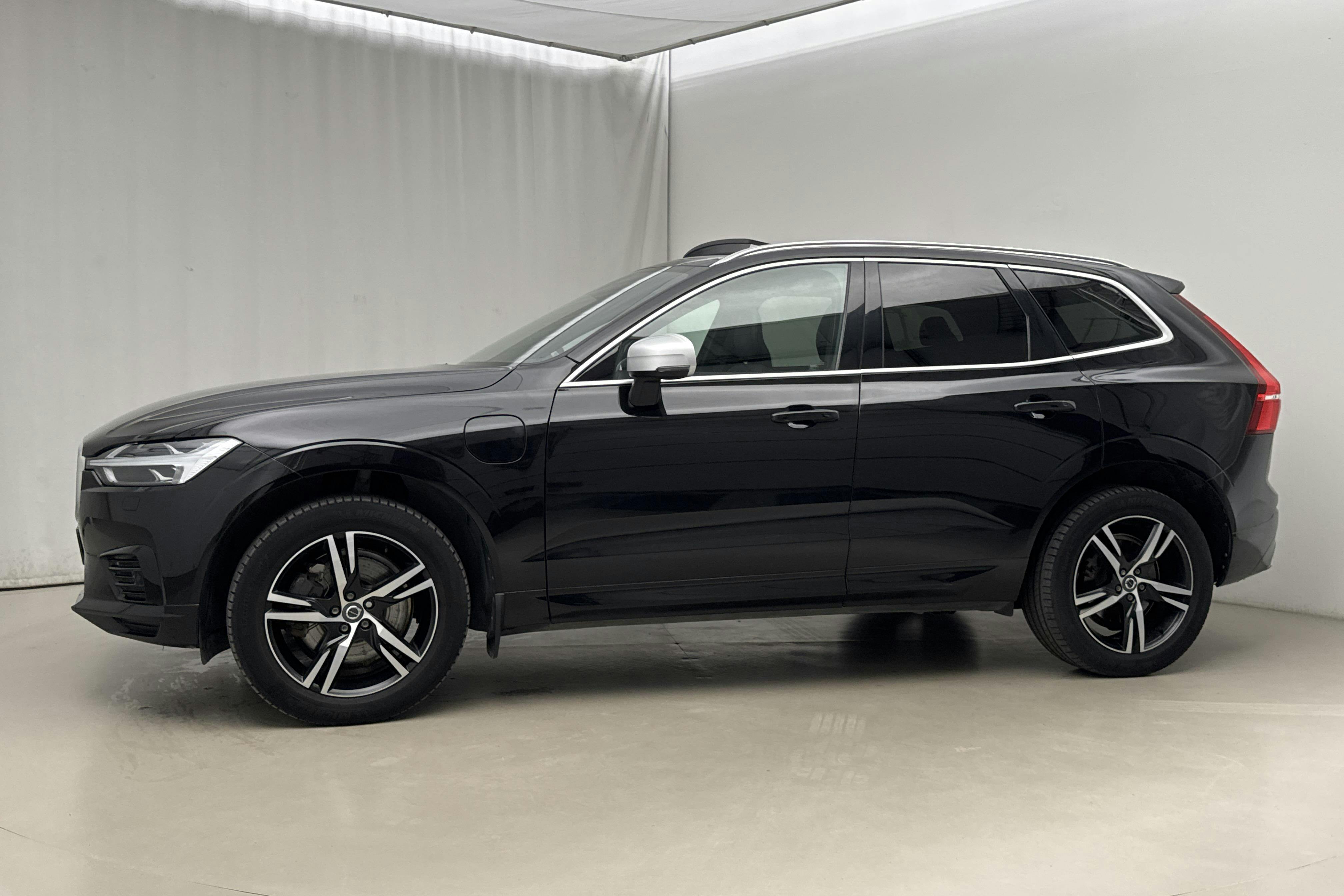 Presentation photo 2 of 22: Volvo XC60 T8 AWD Recharge (390hk) - 97 330 km - Automatic - black - 2019