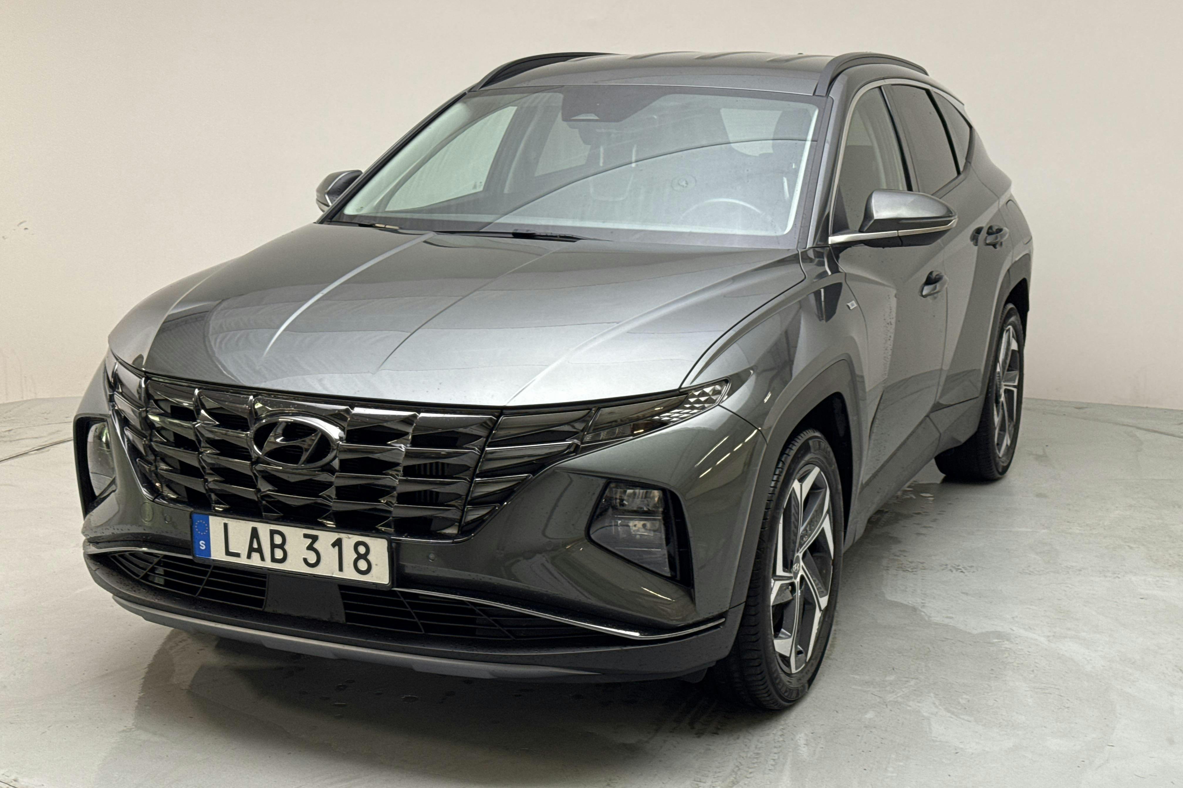 Hyundai Tucson 1.6 T-GDi 4WD (180hk) - 82 800 km - Automatic - gray - 2021