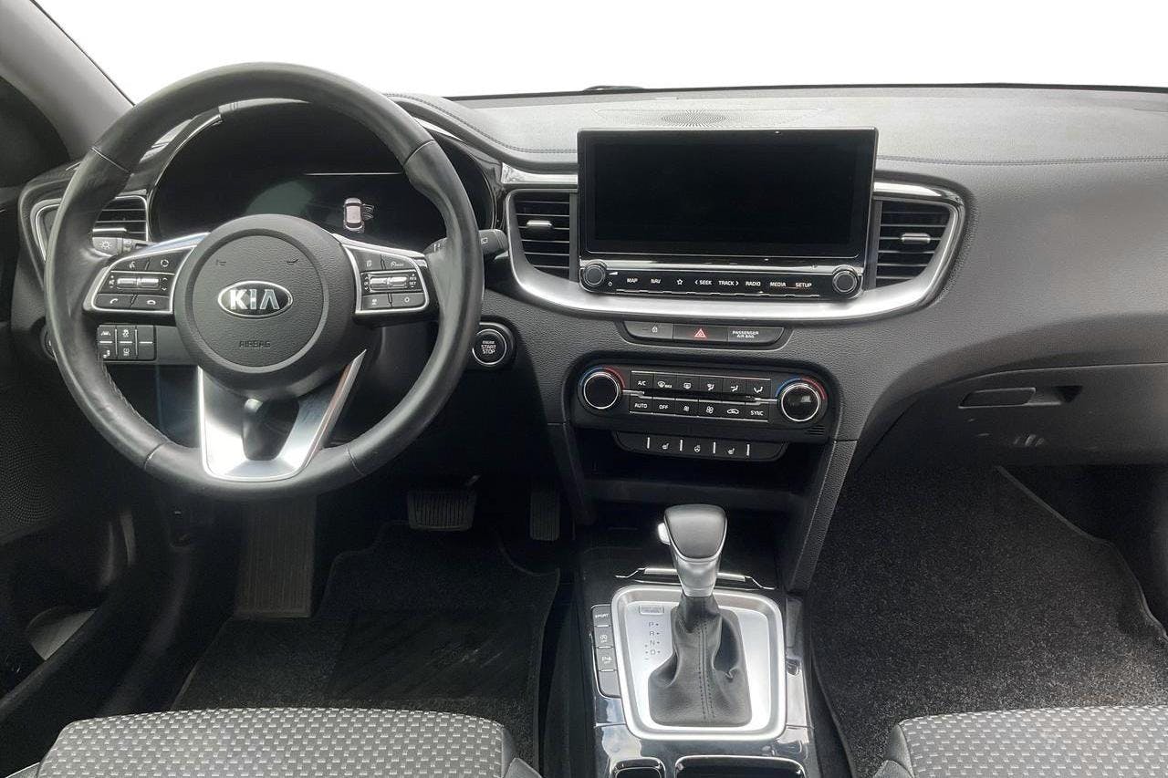 KIA XCeed 1.4 T-GDi 5dr (140hk) - 4 432 mil - Automat - vit - 2020