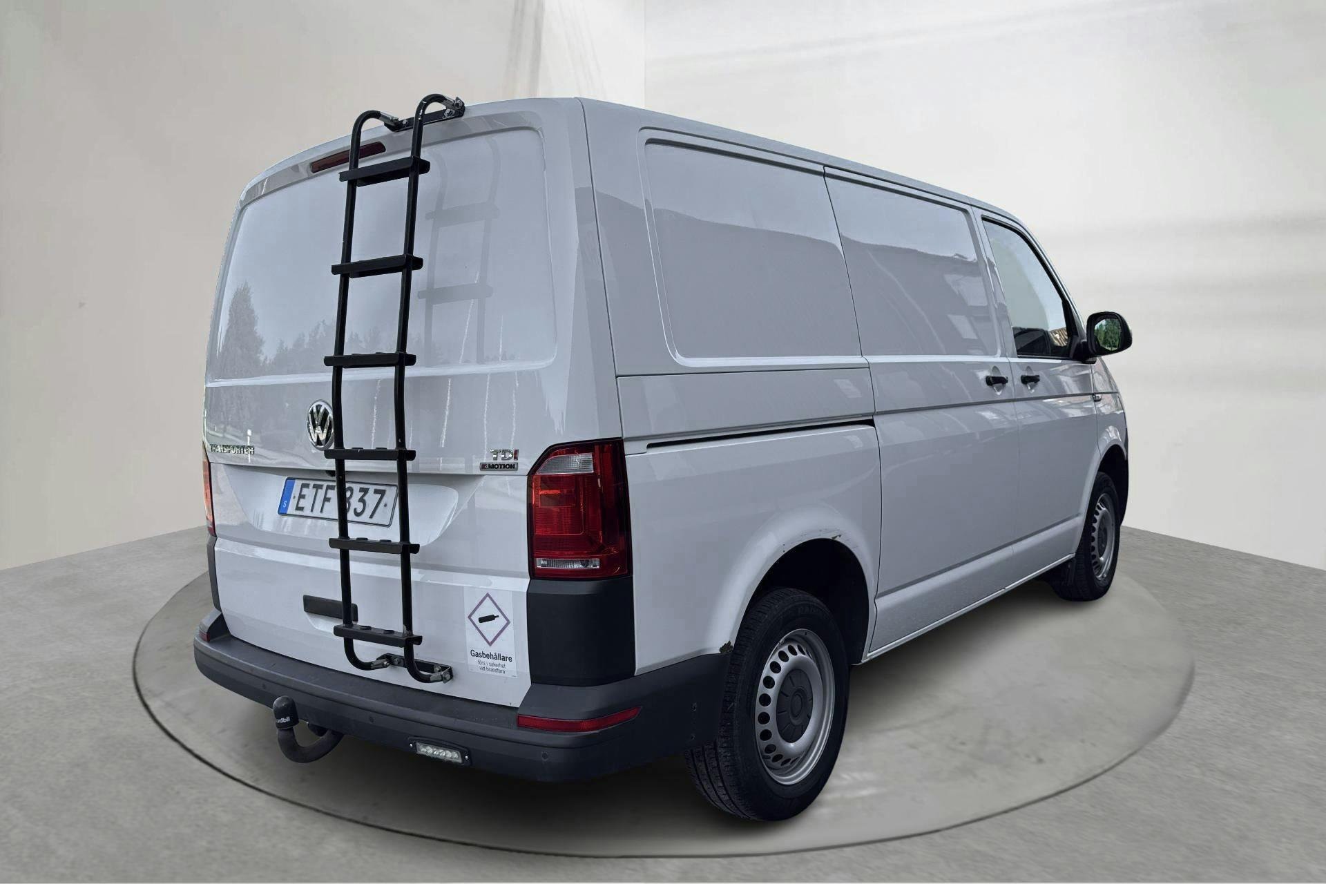 VW Transporter T6 2.0 TDI BMT Skåp 4MOTION (150hk) - 15 866 mil - Automat - vit - 2017