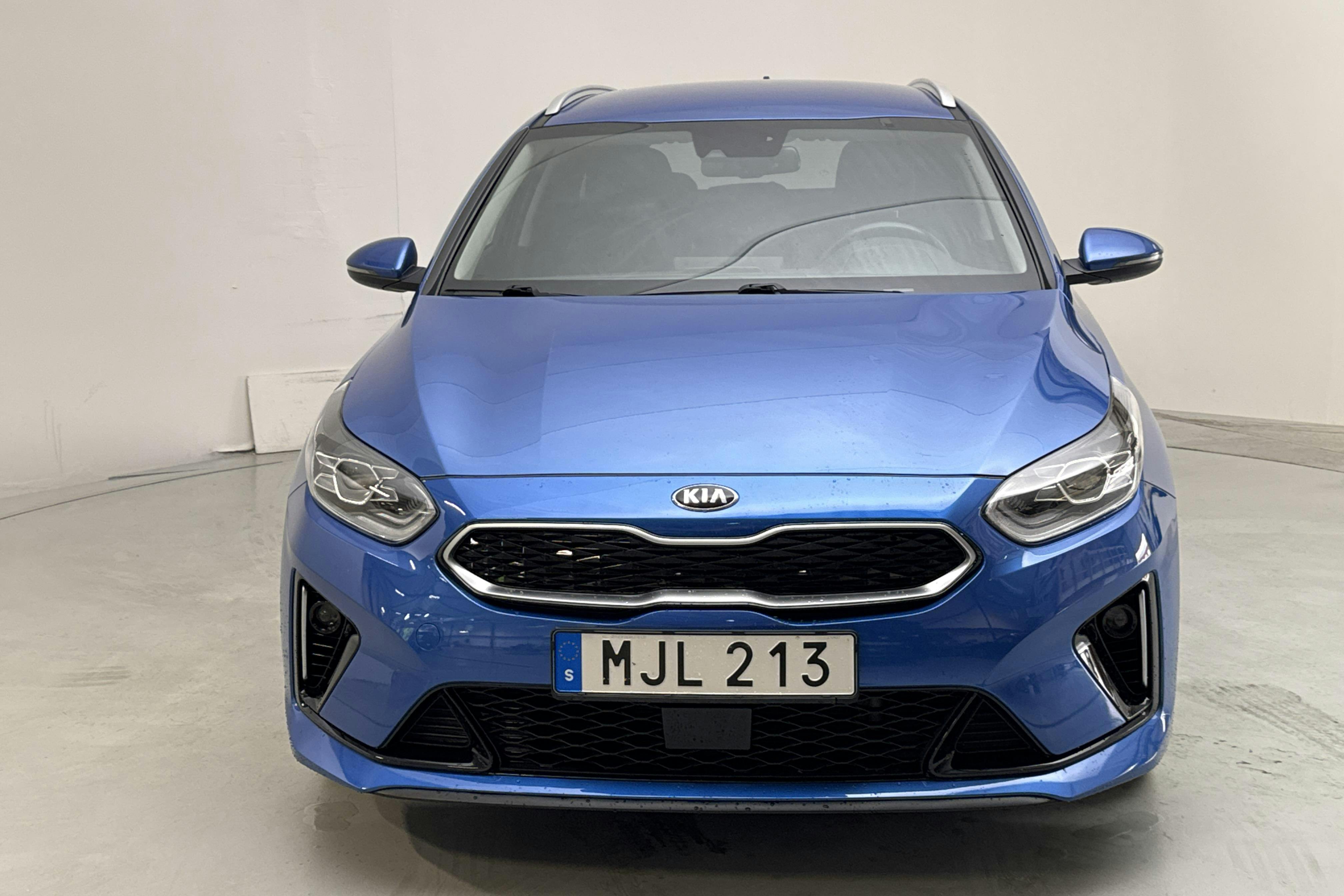 KIA Ceed 1.6 Plug-in Hybrid SW (141hk) - 5 239 mil - Automat - blå - 2021