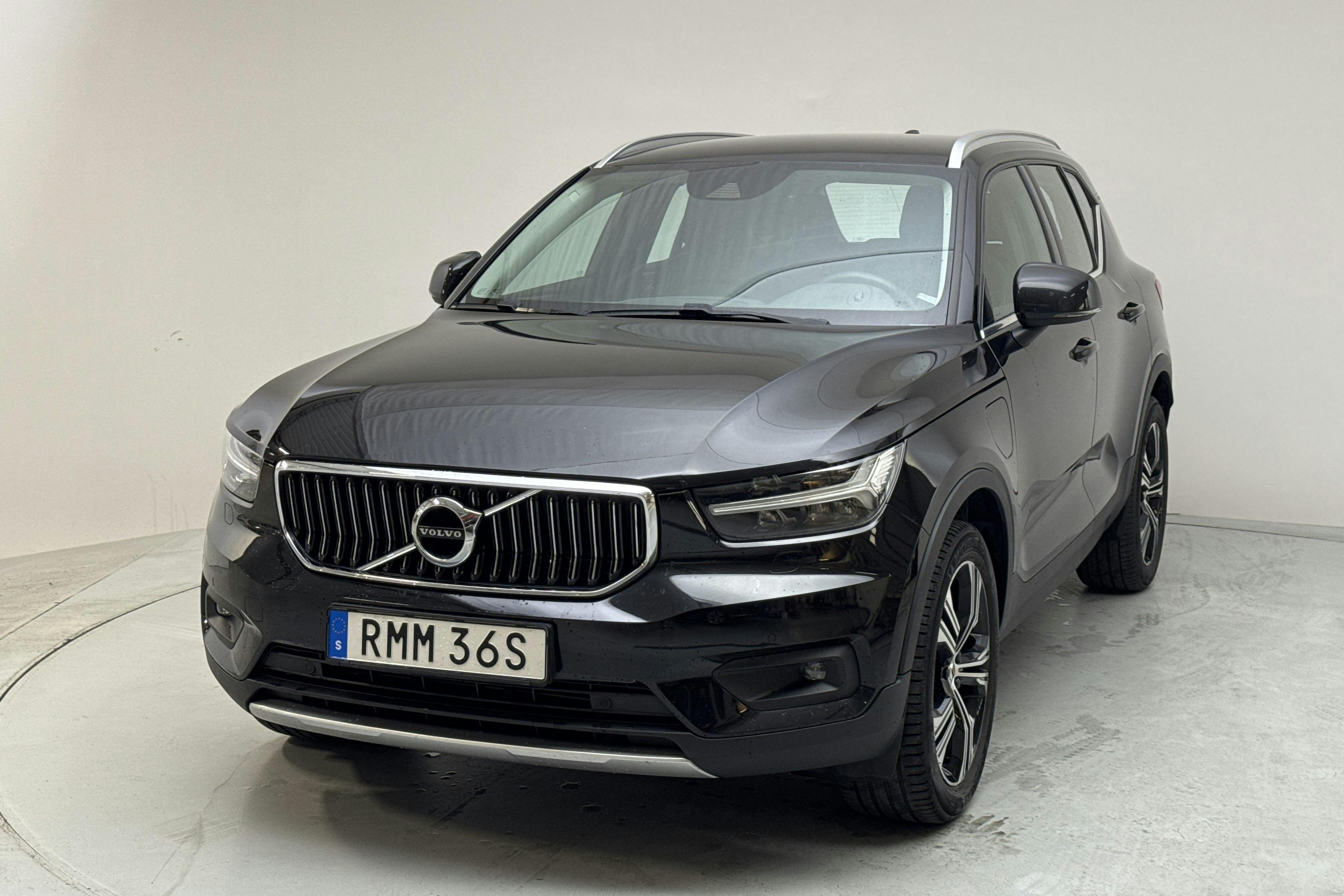 Volvo XC40 T5 2WD Twin Engine (262hk) - 68 160 km - Automatic - black - 2022