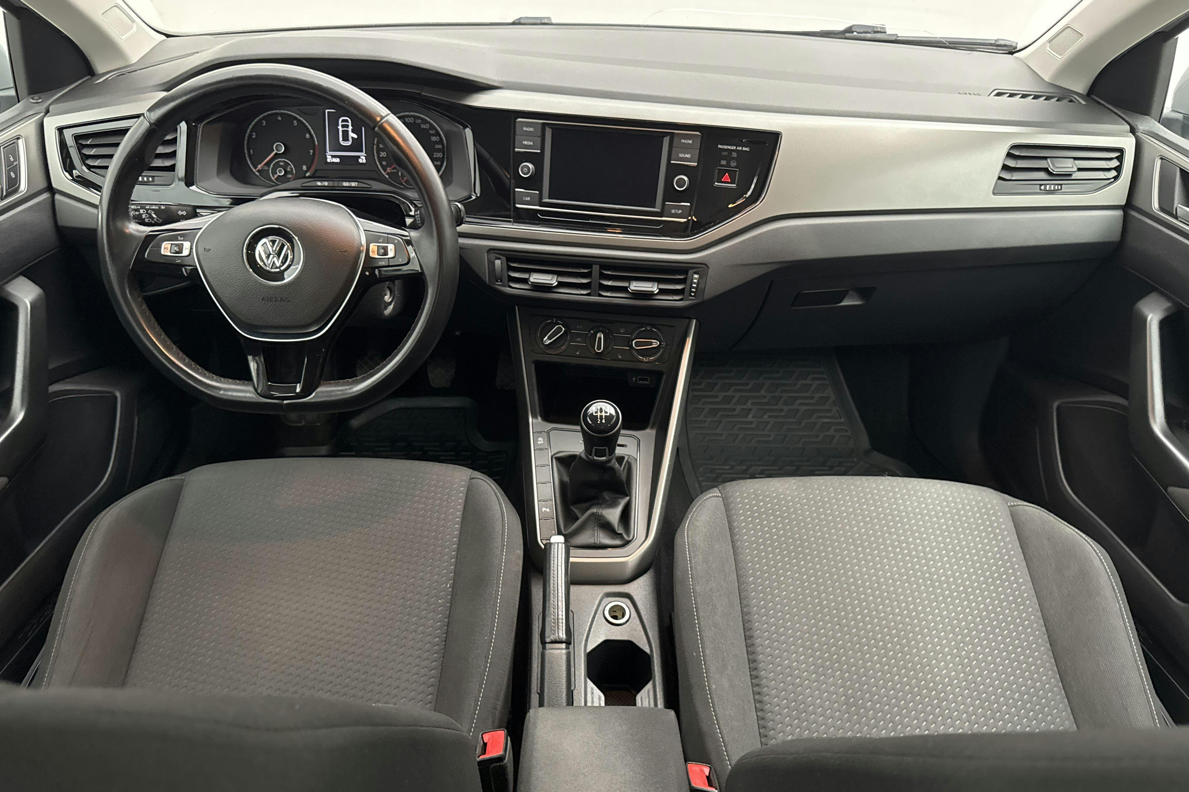 VW Polo 1.0 TSI 5dr (95hk) - 85 460 km - Käsitsi - hõbe - 2019