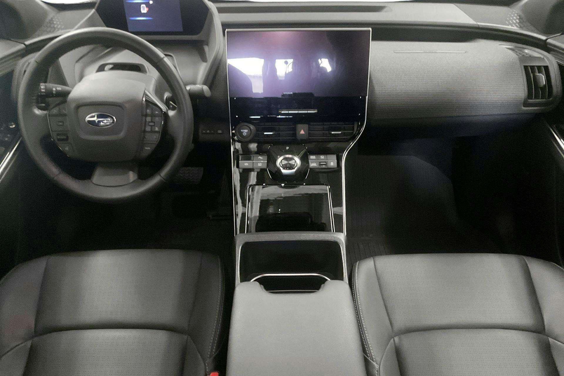 Subaru Solterra 71 kWh (217hk) - 26 580 km - Automatic - gray - 2023