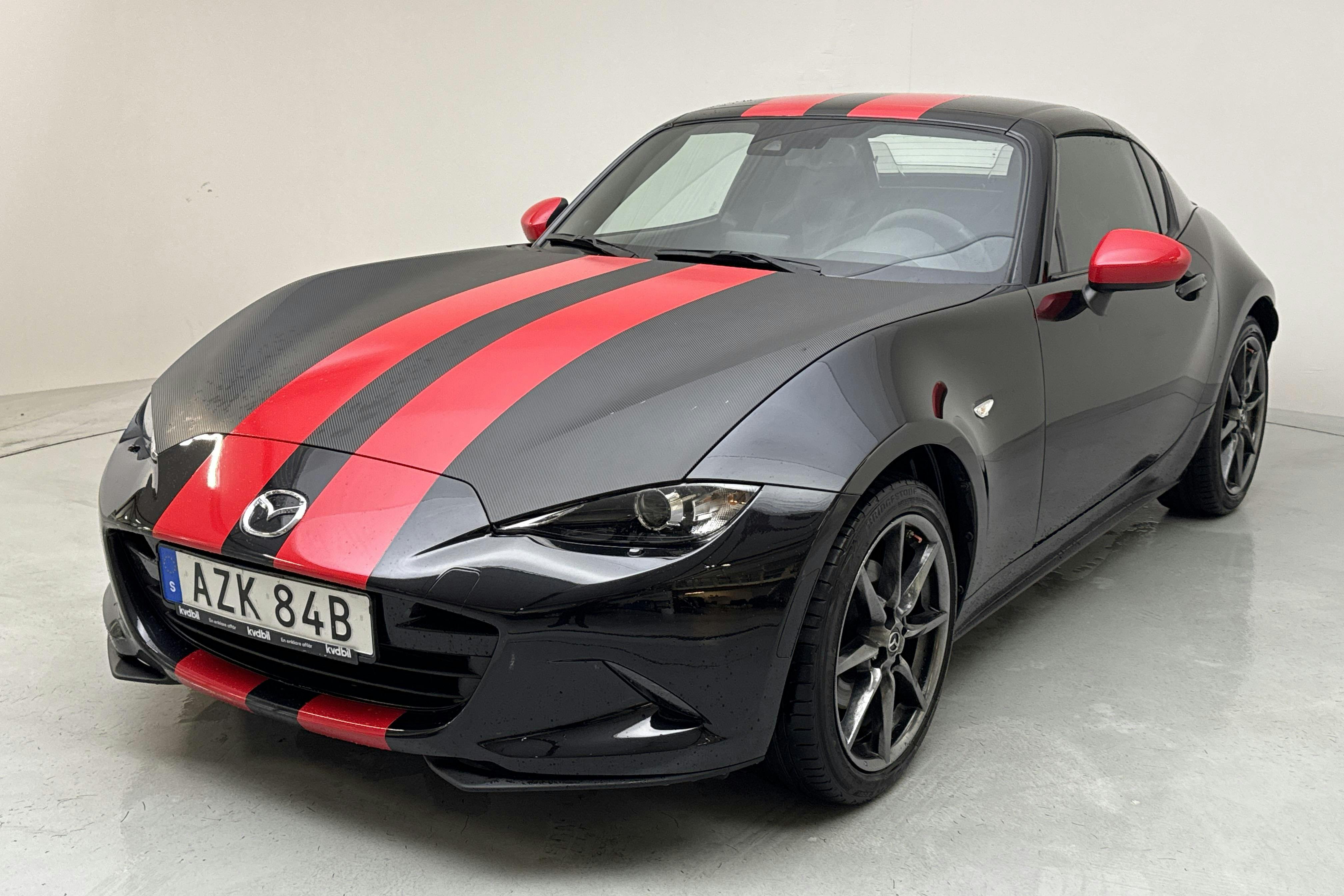 Mazda MX-5 2.0 (184hk) - 25 680 km - Käsitsi - must - 2019