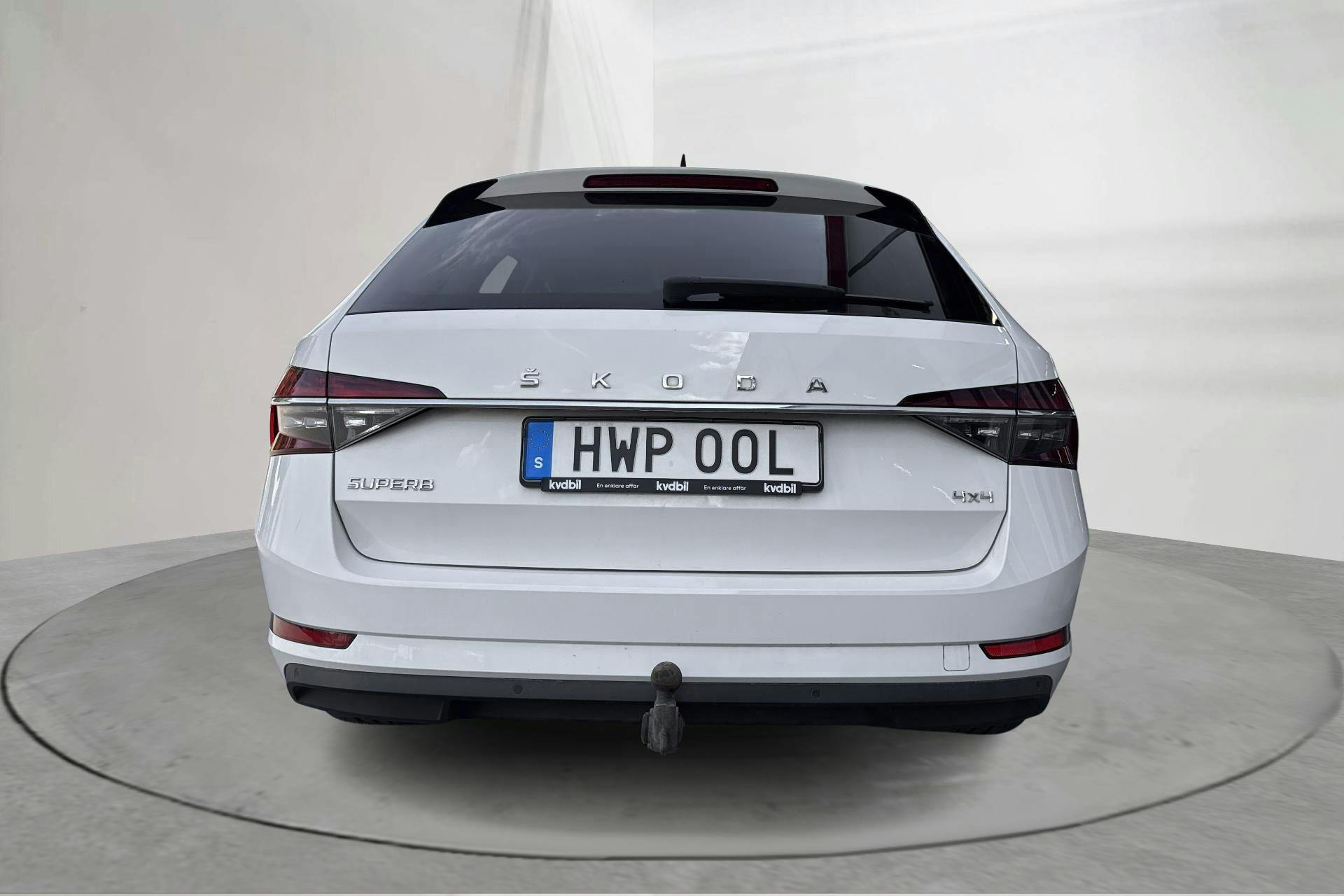 Skoda Superb 2.0 TDI 4x4 Kombi (190hk) - 12 464 mil - Automat - vit - 2020