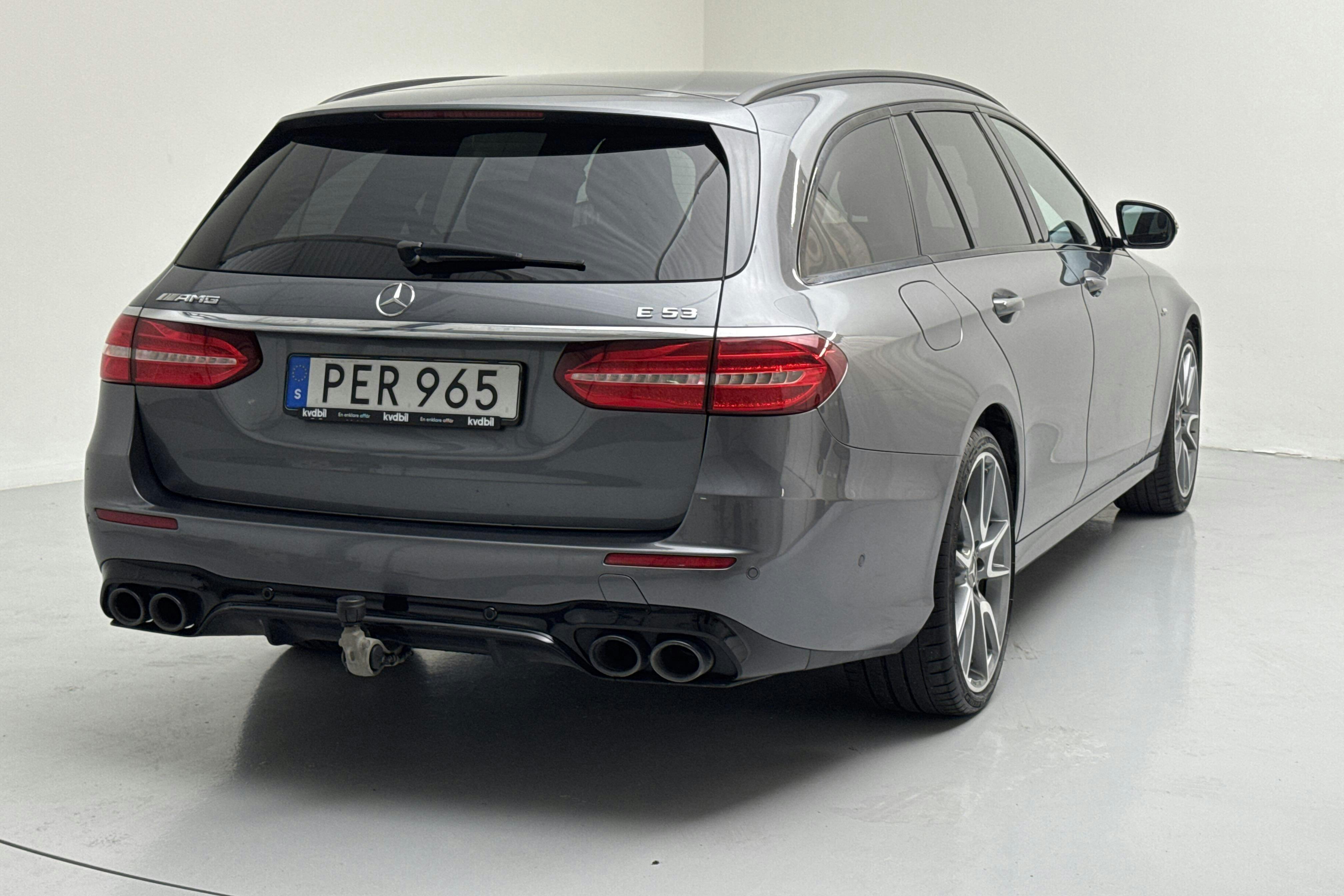 Mercedes E 53 AMG 4MATIC Kombi S213 (435hk) - 75 530 km - Automatic - gray - 2019