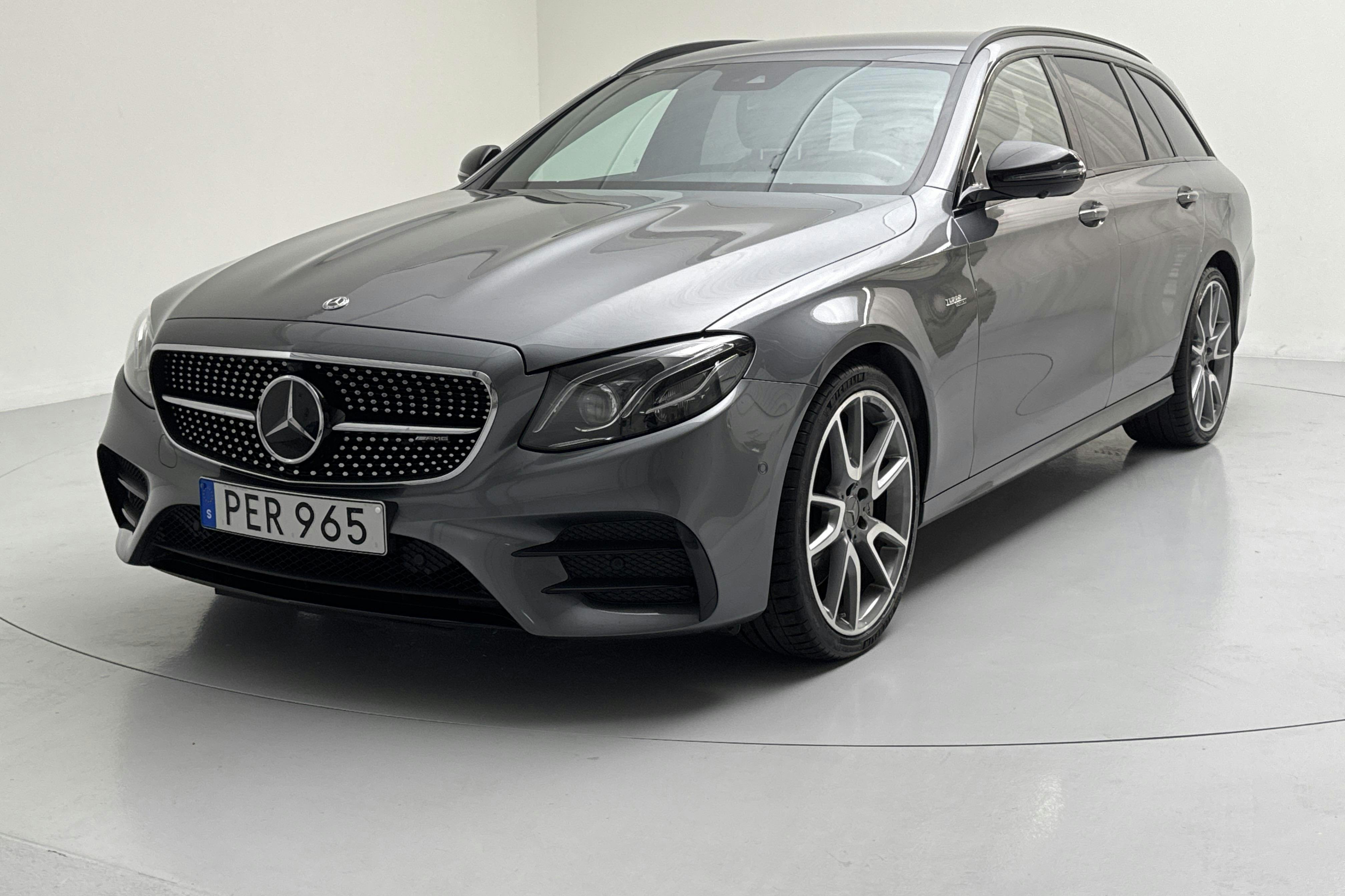 Mercedes E 53 AMG 4MATIC Kombi S213 (435hk) - 75 530 km - Automatic - gray - 2019