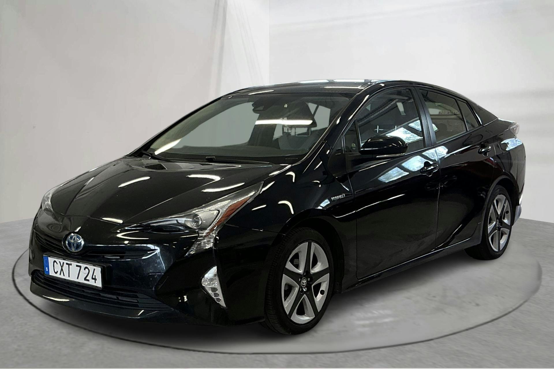 Toyota Prius 1.8 HSD (99hk) - 17 283 mil - Automat - svart - 2016