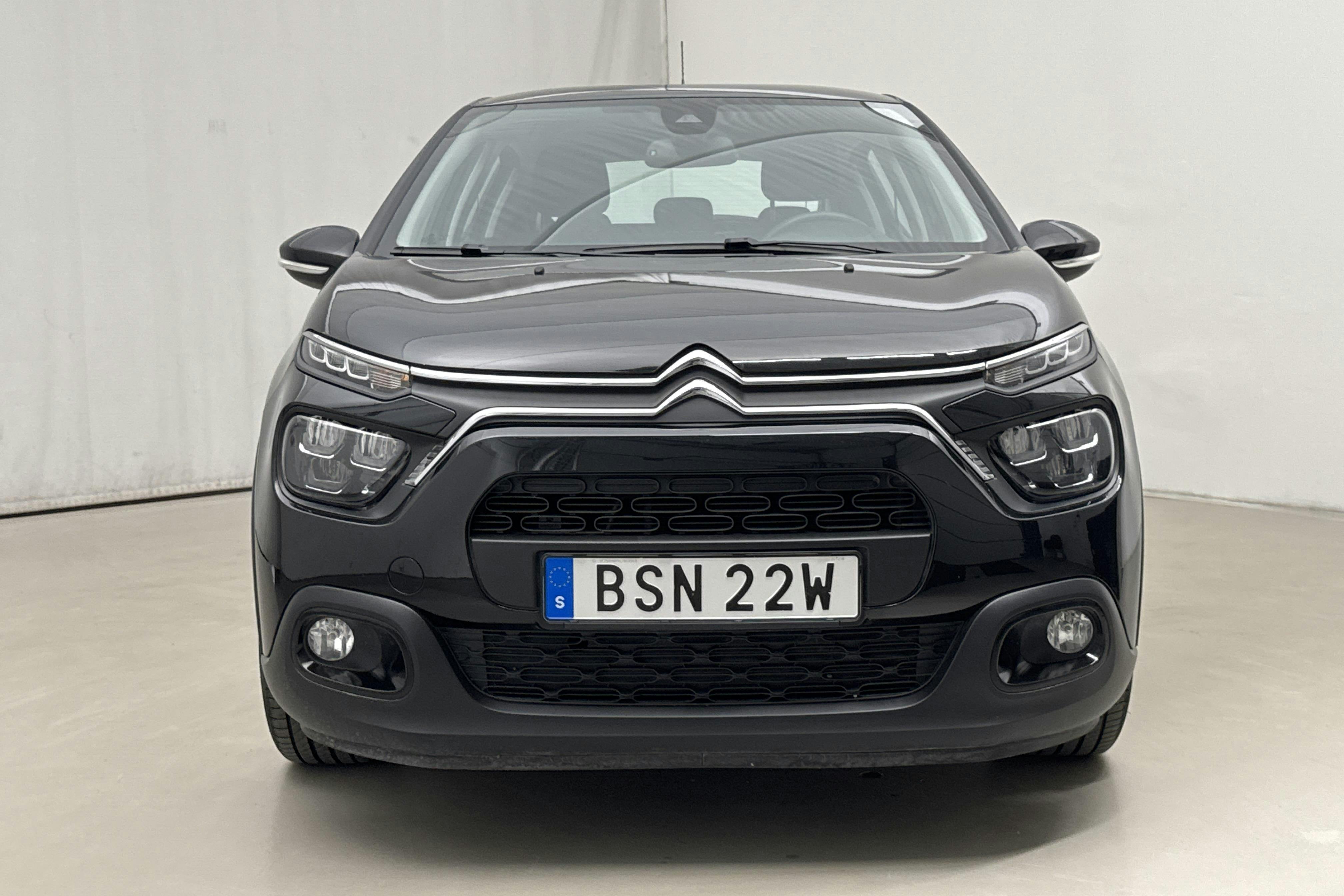 Citroën C3 PureTech (82hk) - 5 843 mil - Manuell - svart - 2020
