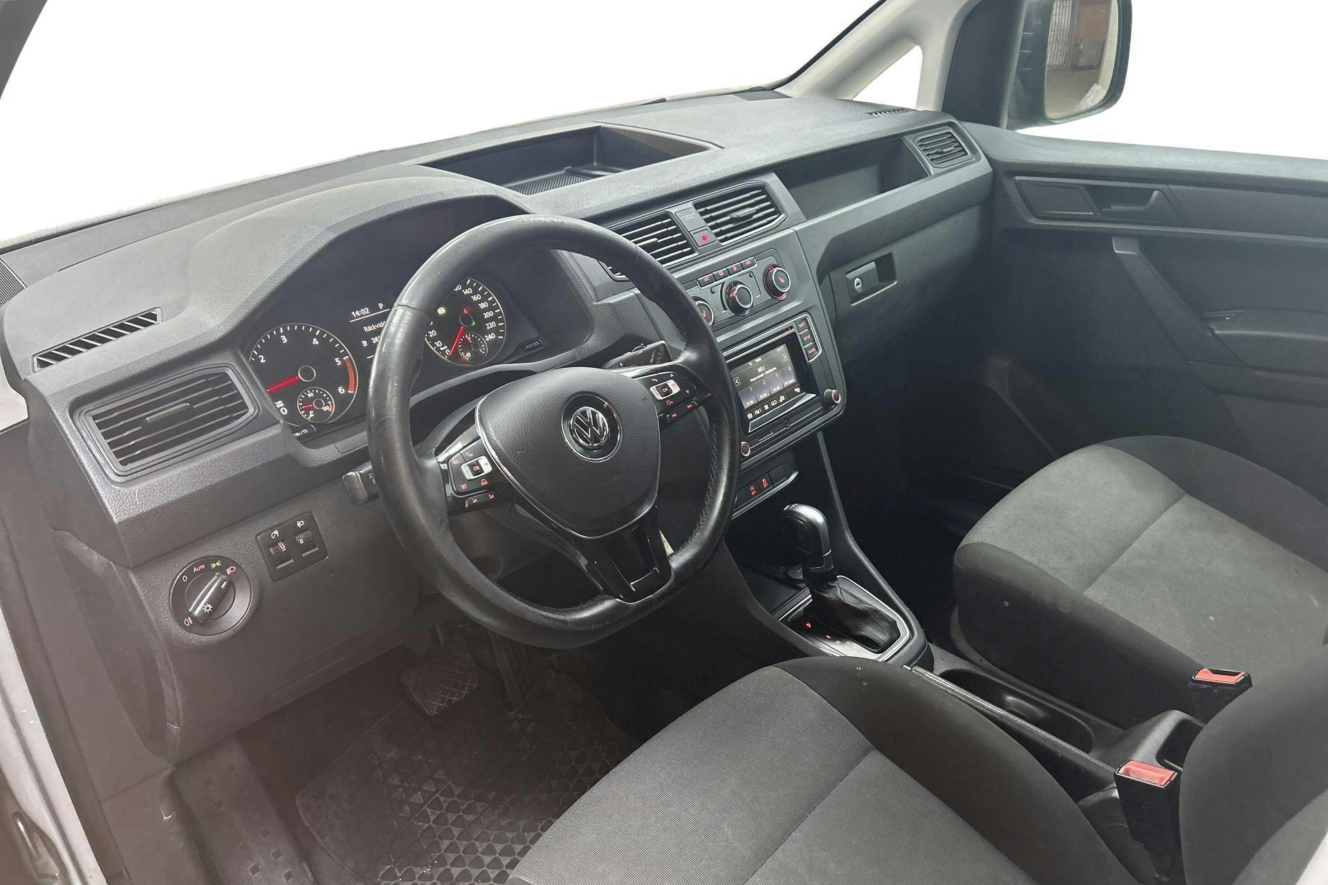 VW Caddy 2.0 TDI Maxi Skåp 4MOTION (150hk) - 13 082 mil - Automat - silver - 2017