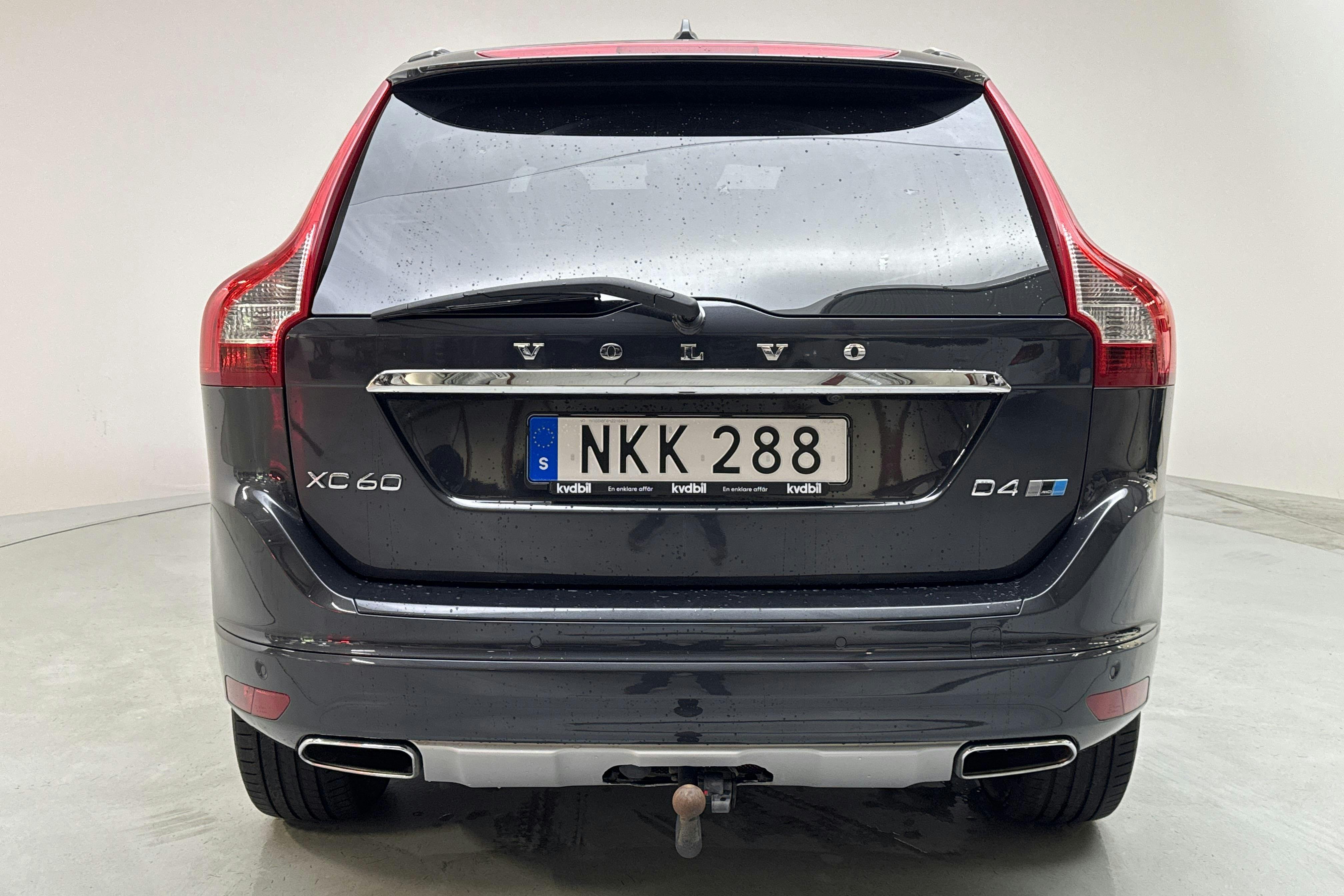 Volvo XC60 D5 AWD (220hk) - 10 951 mil - Automat - grå - 2017