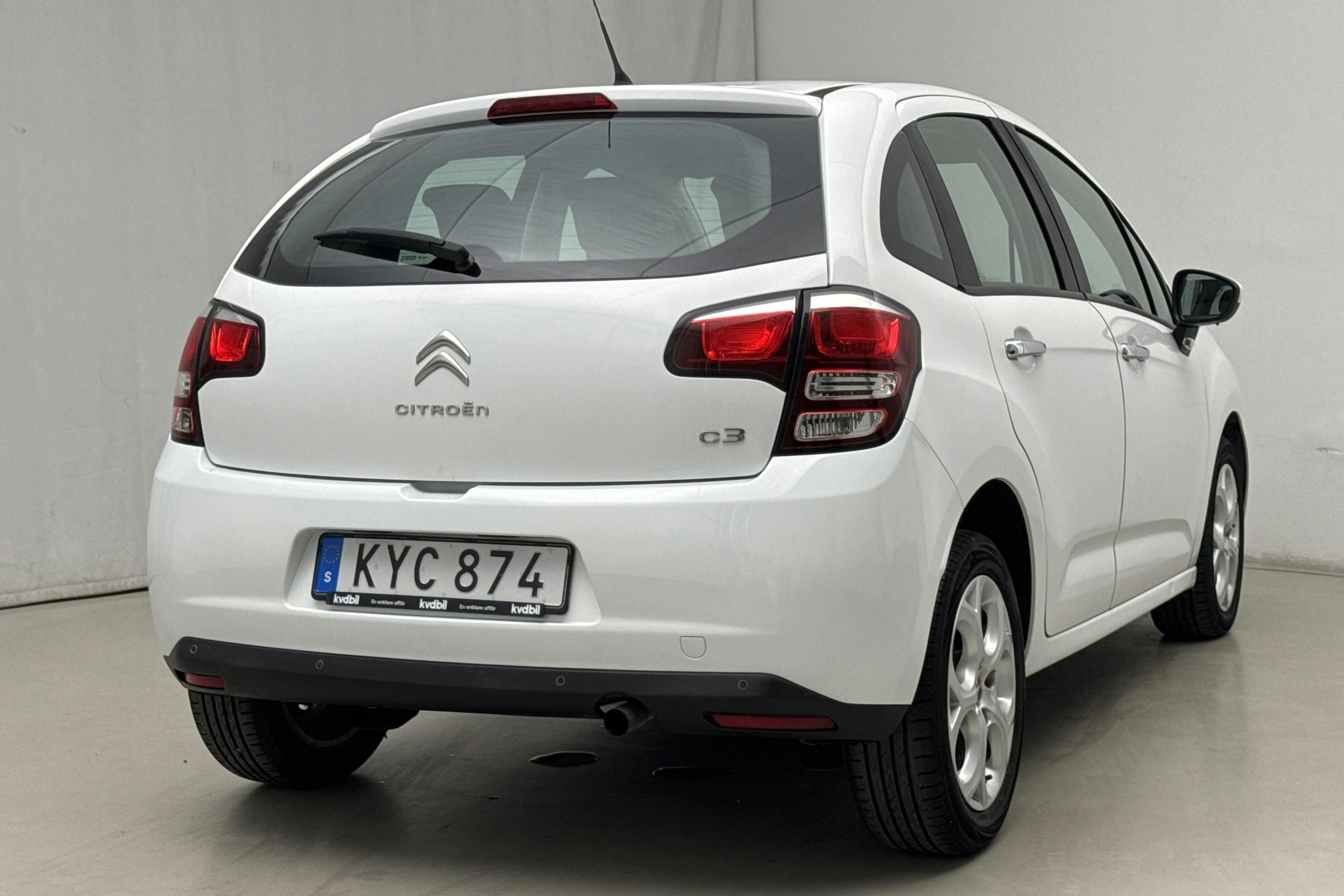 Citroën C3 1.2 VTi (82hk) - 15 170 mil - Automat - vit - 2016