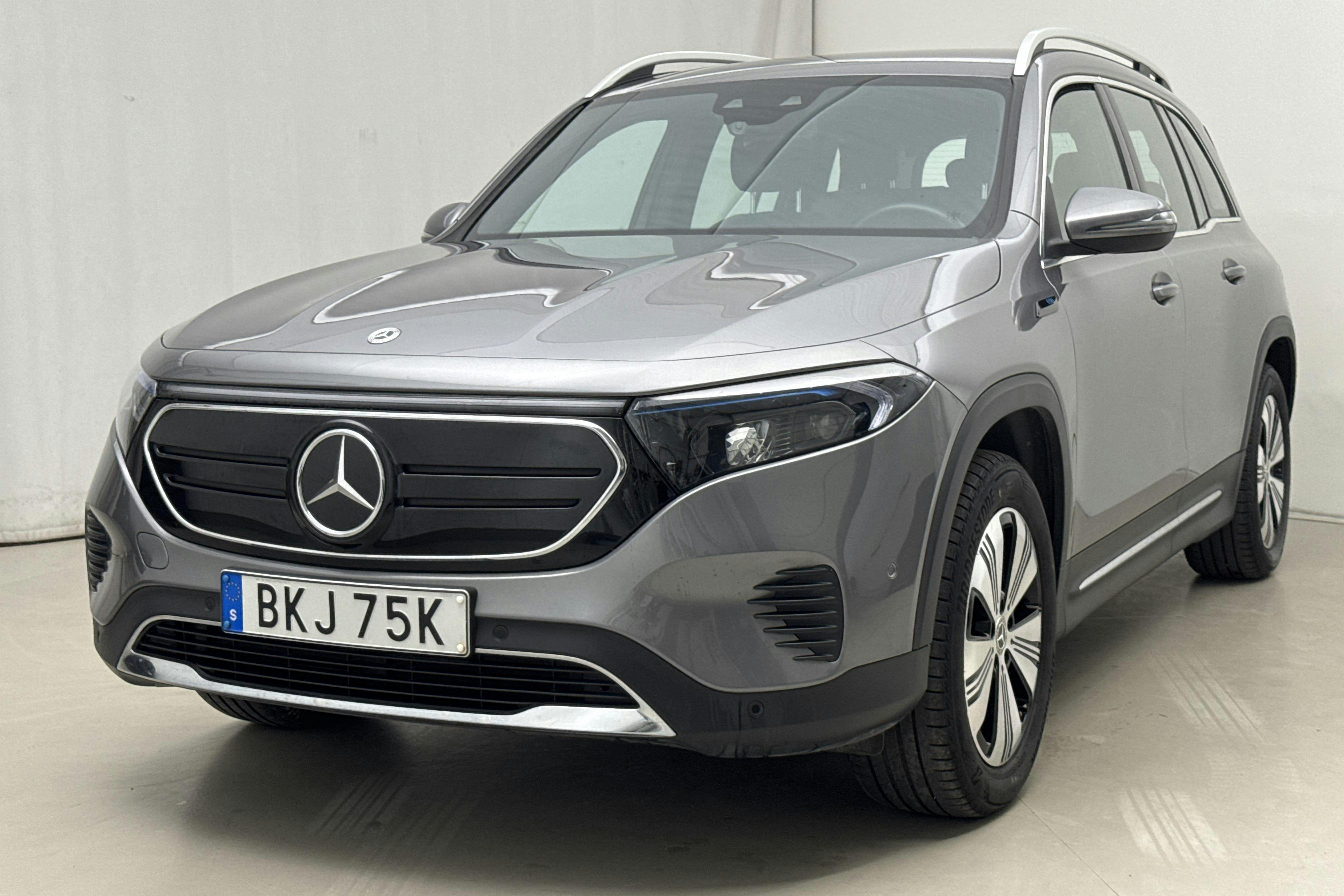 Mercedes EQB 300 4MATIC X243 (228hk) - 39 860 km - Automatic - Dark Grey - 2023