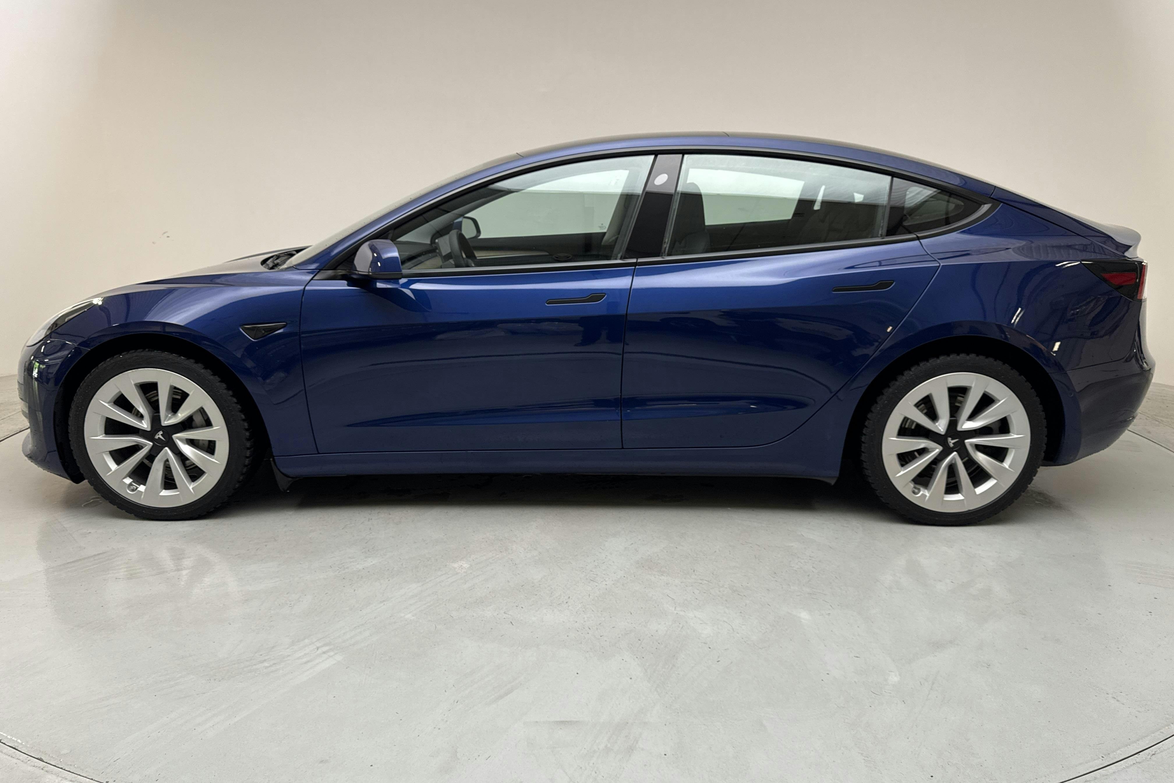 Esitlusfoto 2 aadressil 18: Tesla Model 3 Long Range Dual Motor AWD - 57 600 km - Automaatne - sinine - 2021