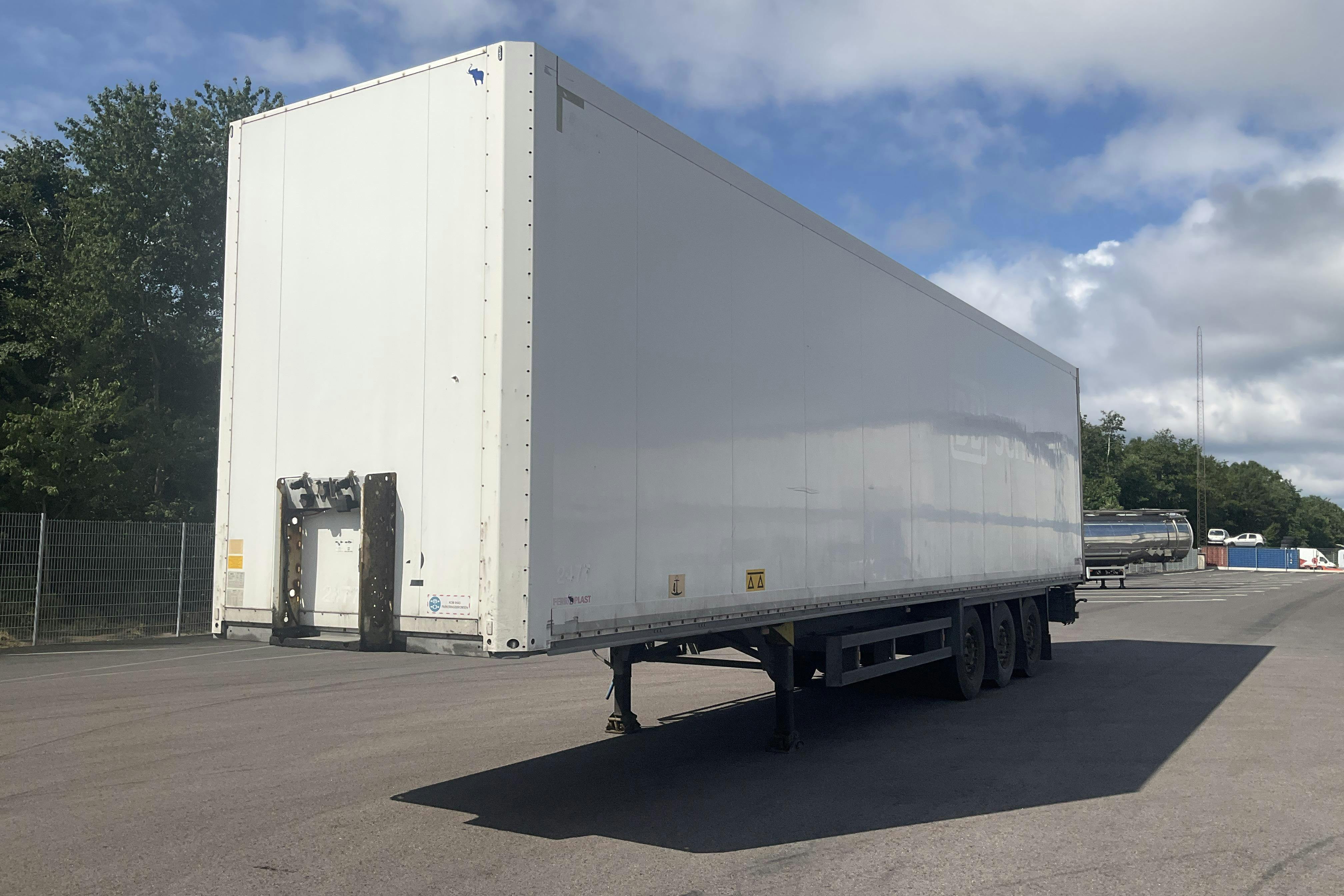 SCHMITZ CARGOBULL - 0 km - 2015