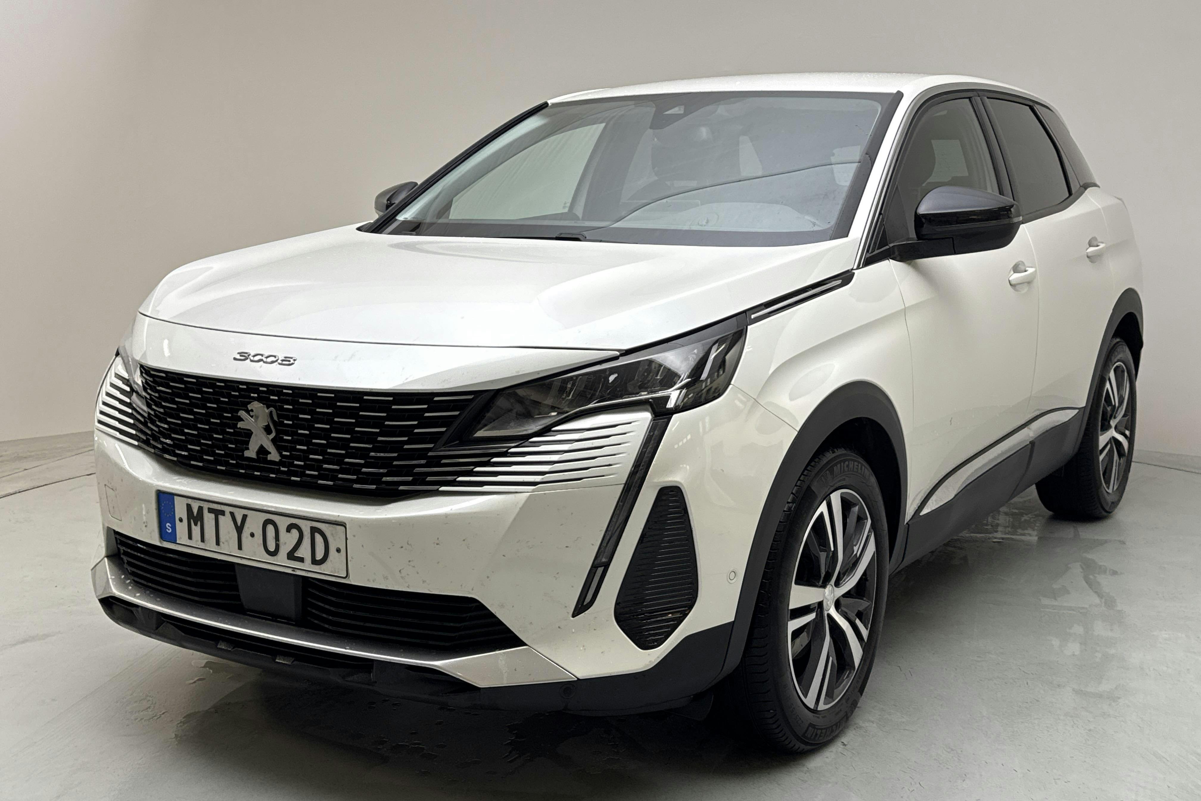 Peugeot 3008 1.2 PureTech (130hk) - 70 270 km - Automatic - white - 2022