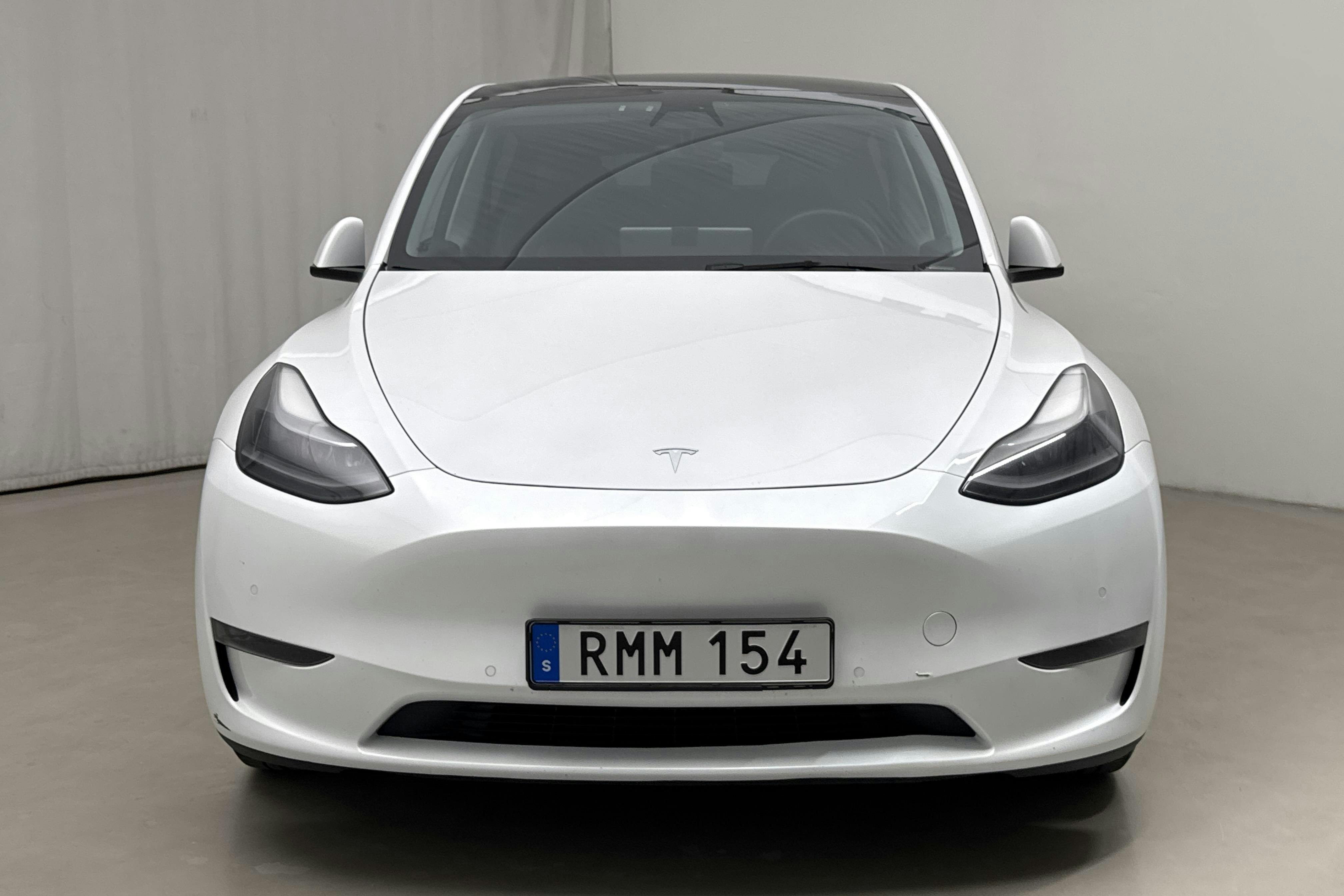 Tesla Model Y Long Range Dual Motor AWD - 28 913 mil - Automat - vit - 2021