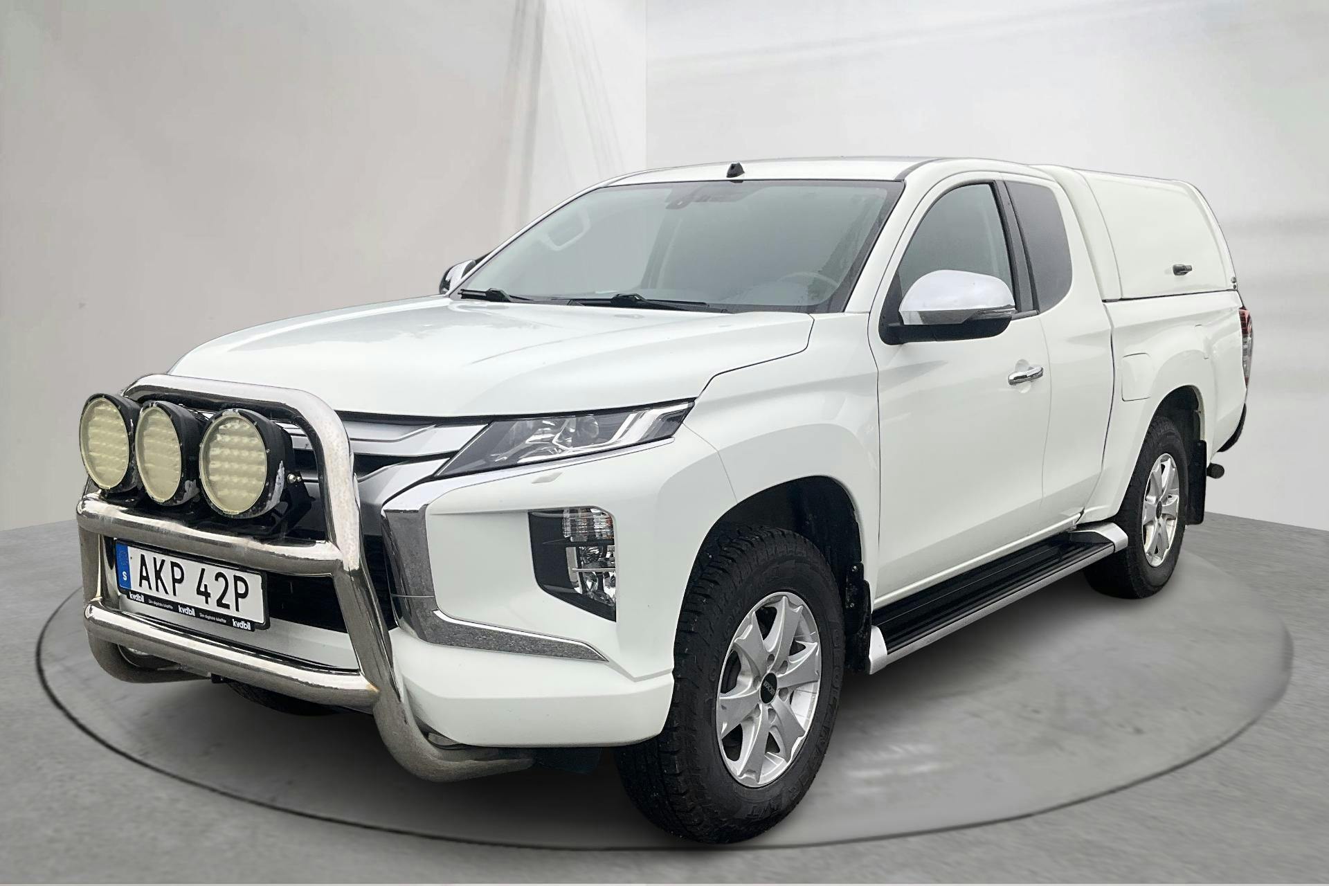 Mitsubishi L200 2.2 DI-D (150hk) - 9 156 mil - Manuell - vit - 2020