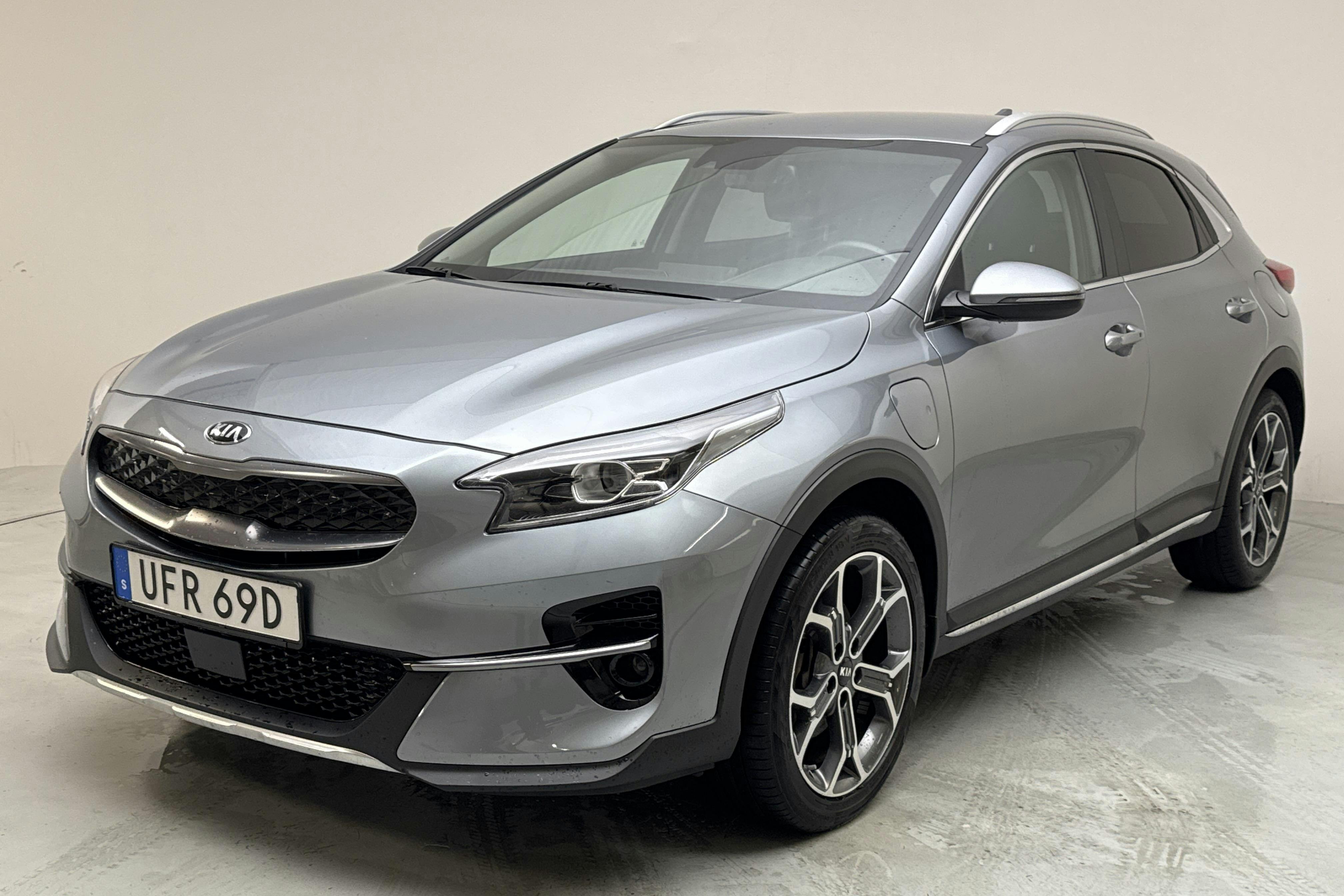 KIA XCeed 1.6 Plug-in Hybrid 5dr (141hk) - 51 010 km - Automatic - gray - 2021