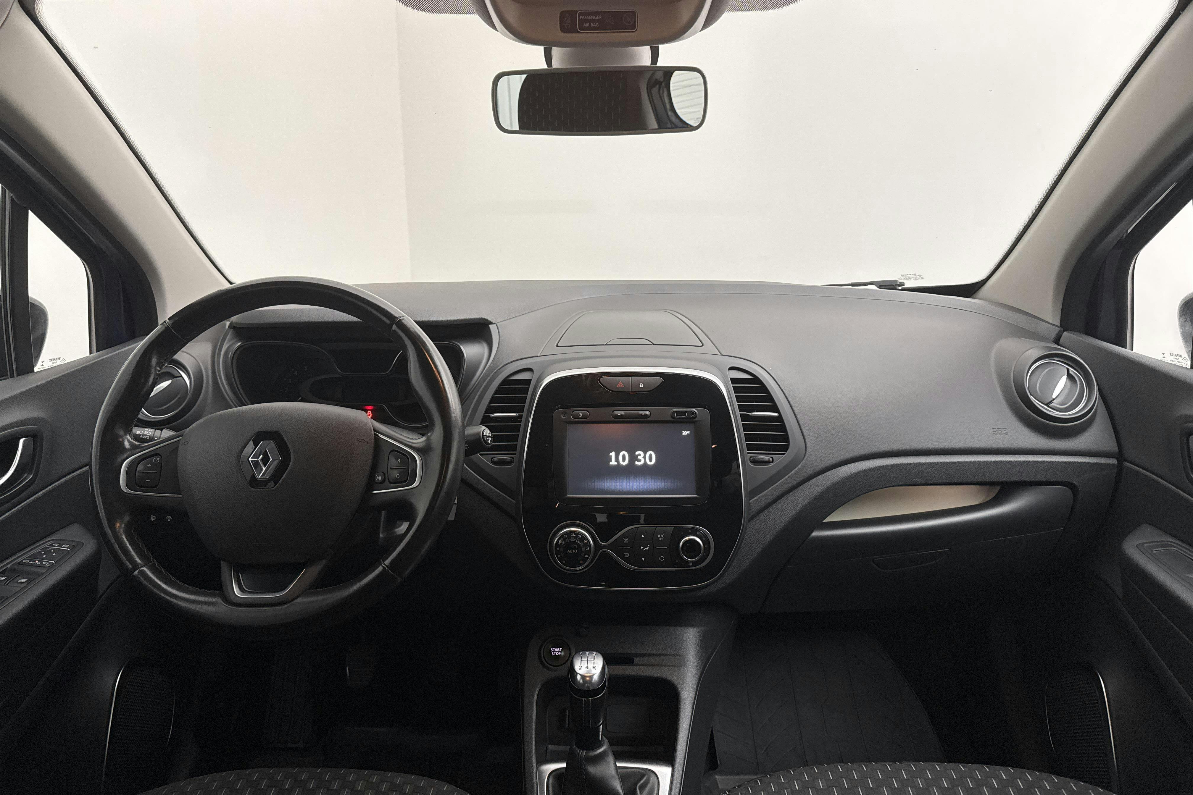 Renault Captur 0.9 TCe (90hk) - 12 614 mil - Manuell - blå - 2018