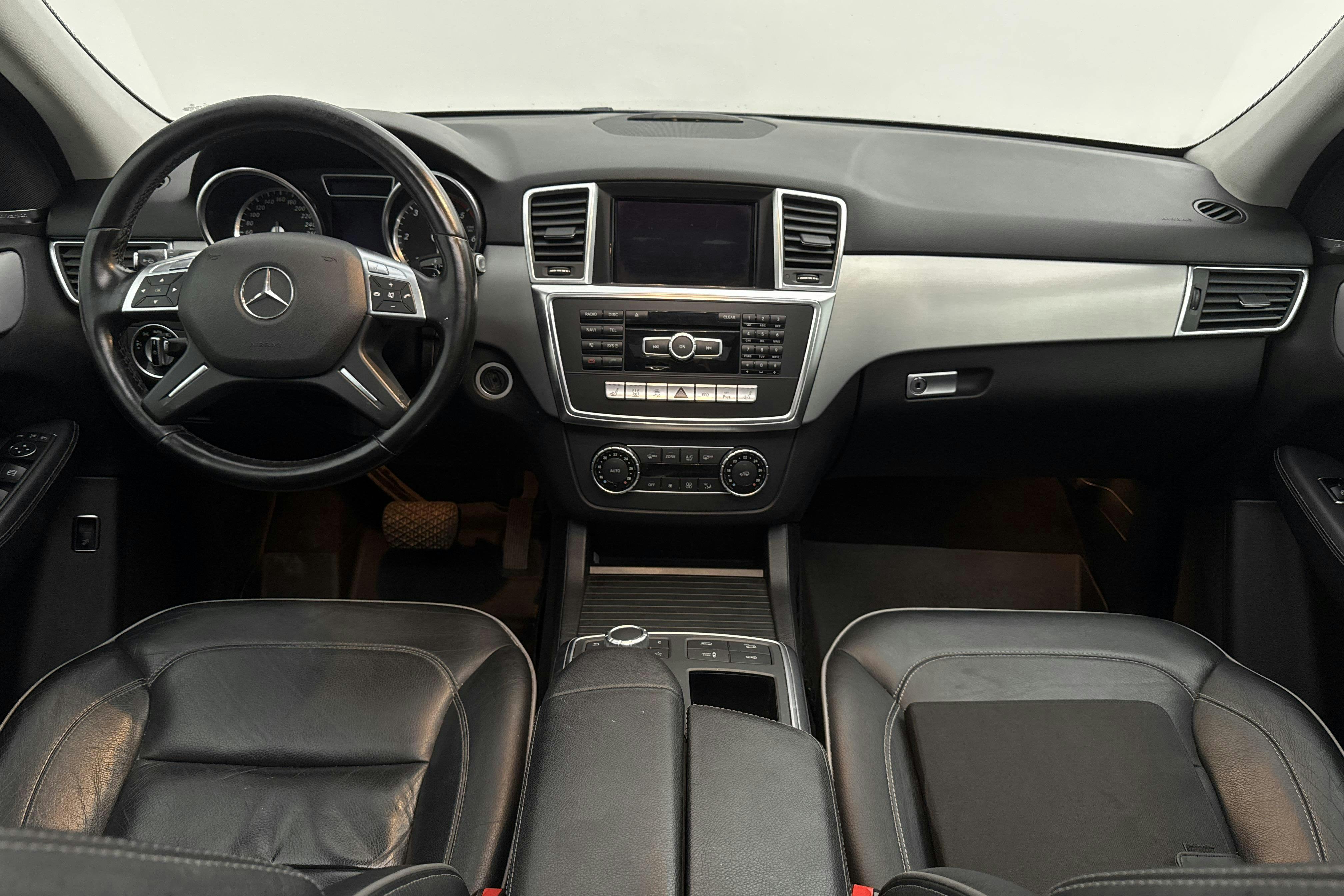 Mercedes ML 350 CDI BlueTEC W166 (258hk) - 23 920 mil - Automat - Dark Grey - 2013