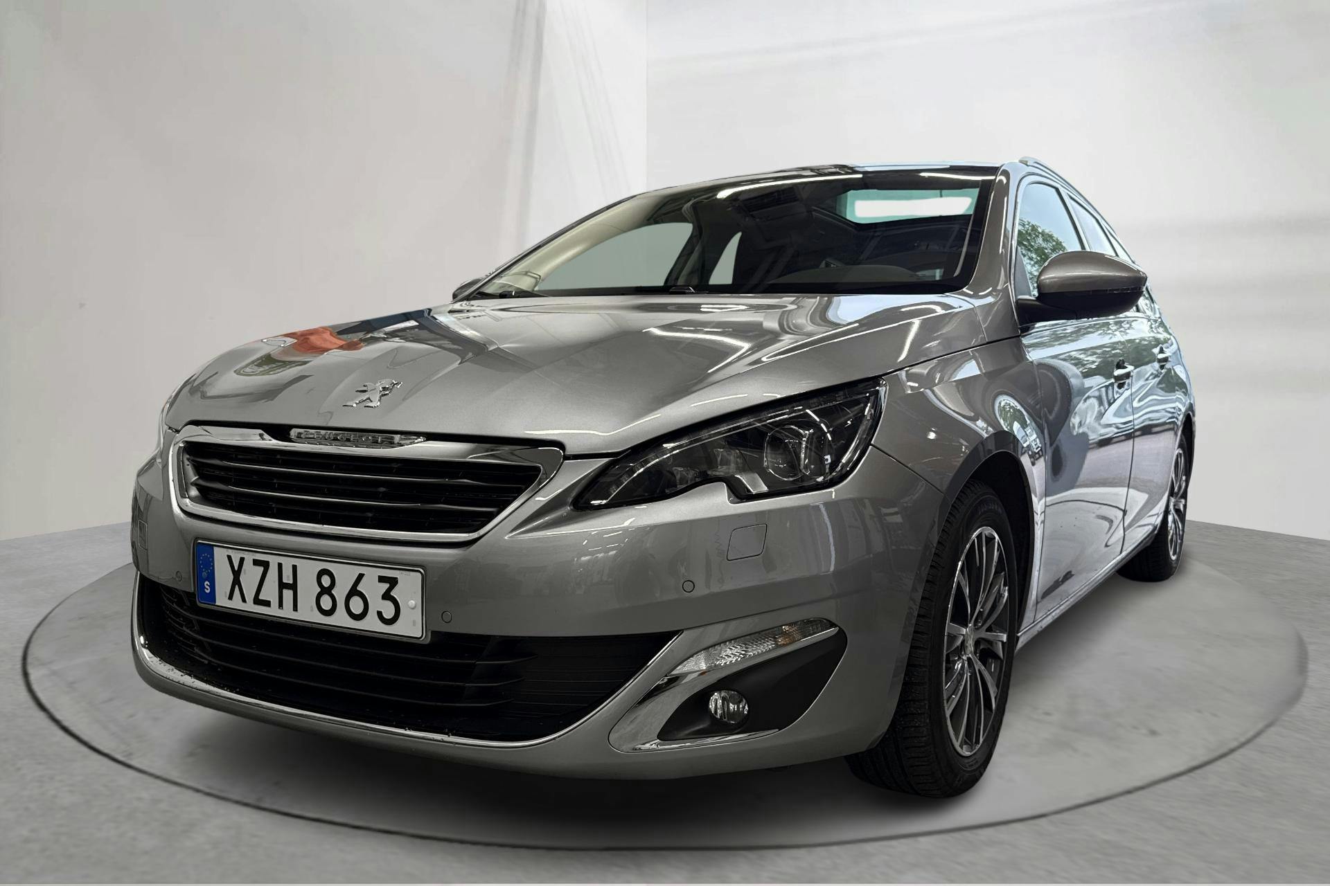 Peugeot 308 SW PureTech (130hk) - 5 274 mil - Automat - grå - 2015