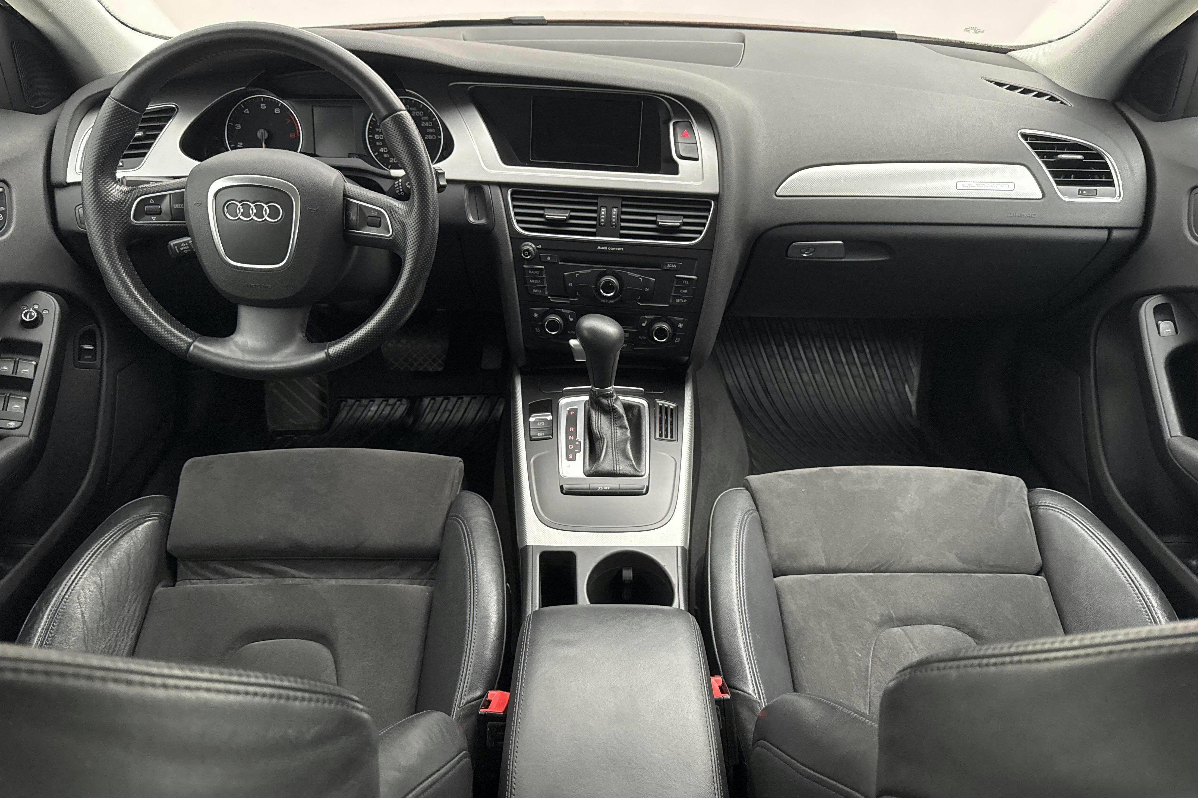 Audi A4 Allroad 2.0 TFSI Avant quattro (211hk) - 19 234 mil - Automat - röd - 2012