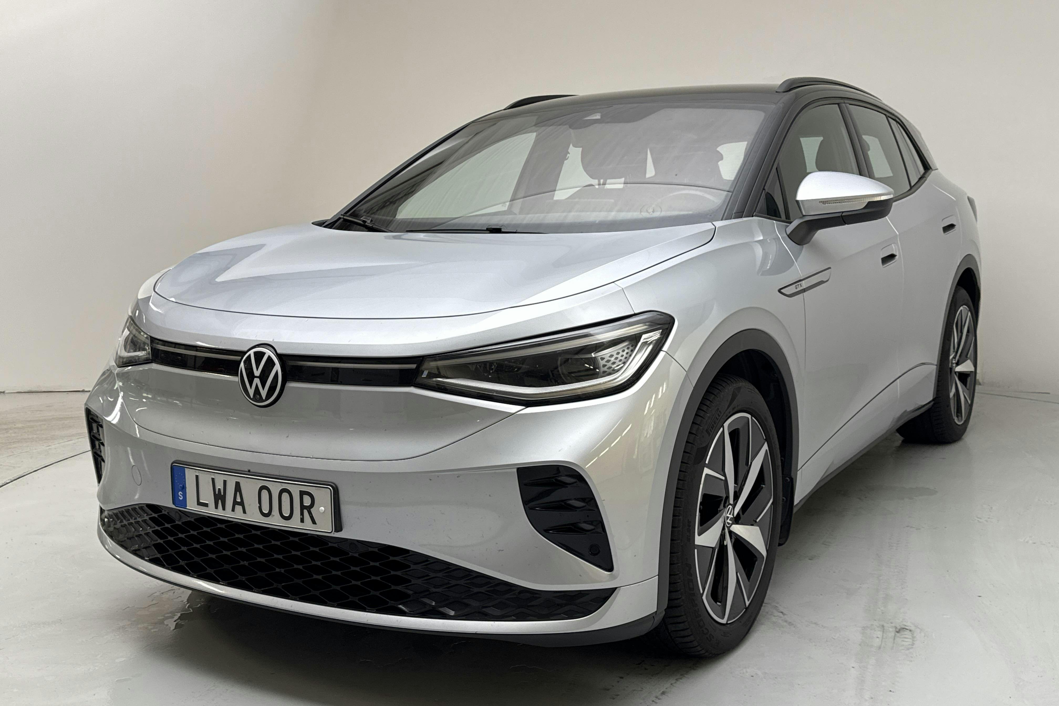 VW ID.4 GTX 77kWh AWD (299hk) - 12 745 mil - Automat - silver - 2022