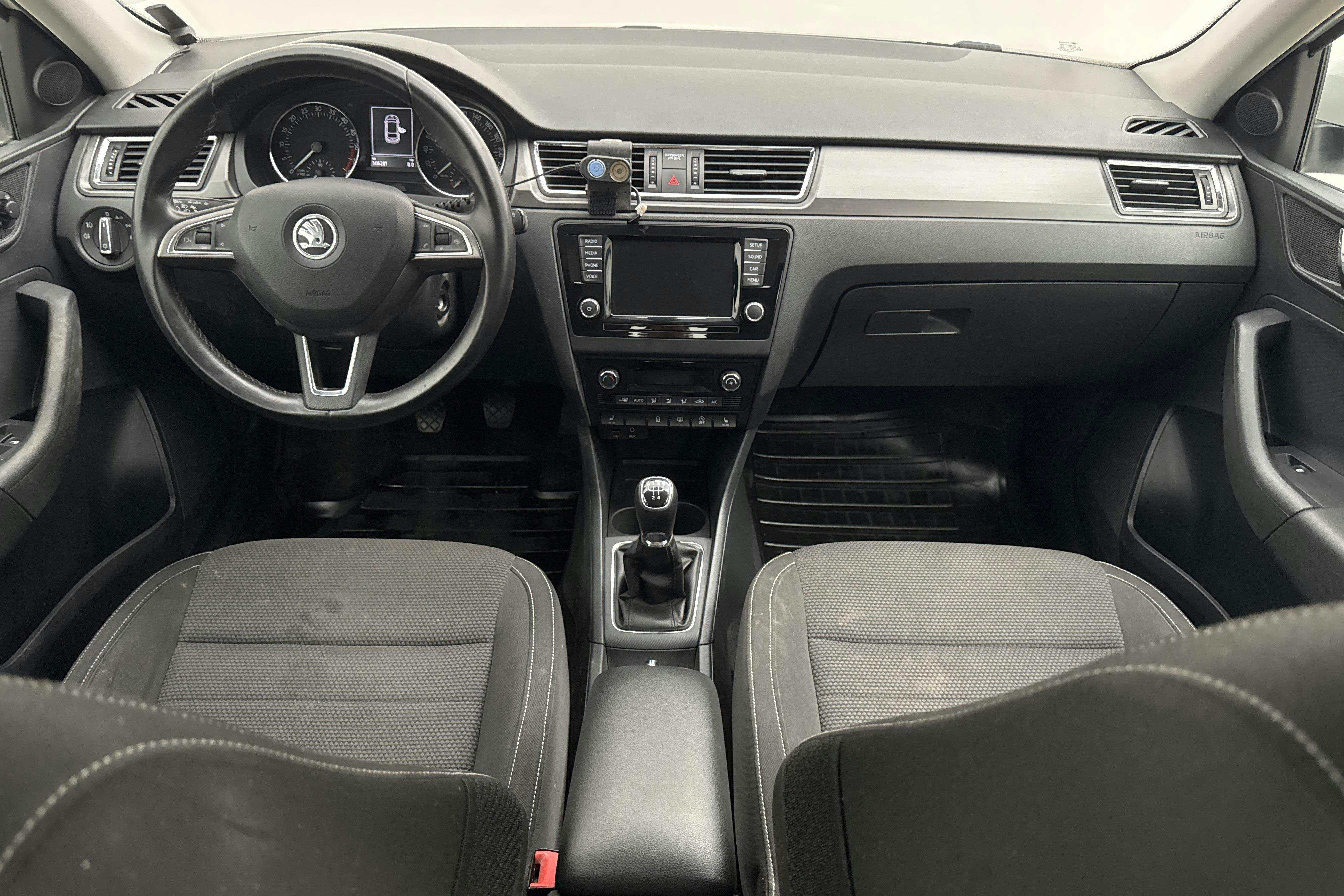 Skoda Rapid 1.4 TDI Spaceback (90hk) - 10 628 mil - Manuell - vit - 2016