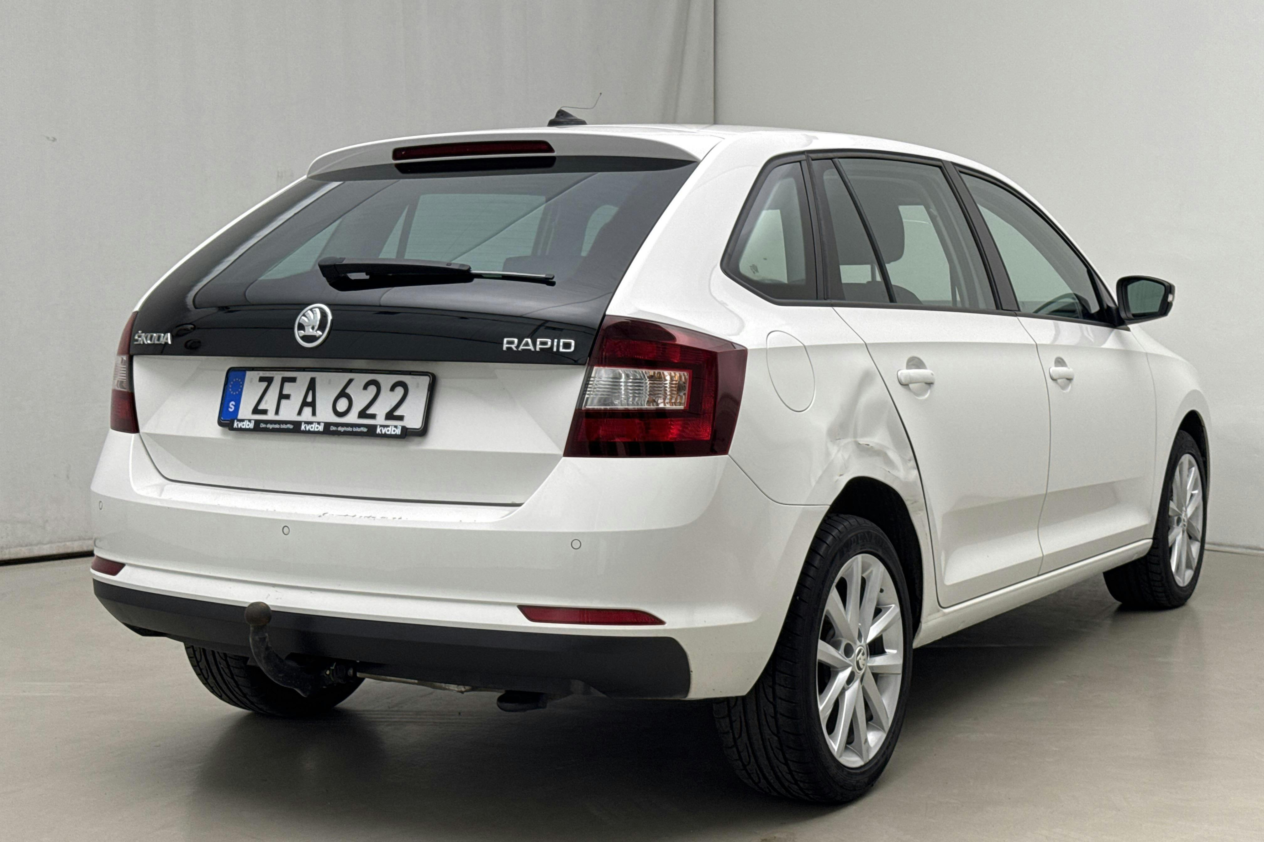 Skoda Rapid 1.4 TDI Spaceback (90hk) - 8 172 mil - Manuell - vit - 2018