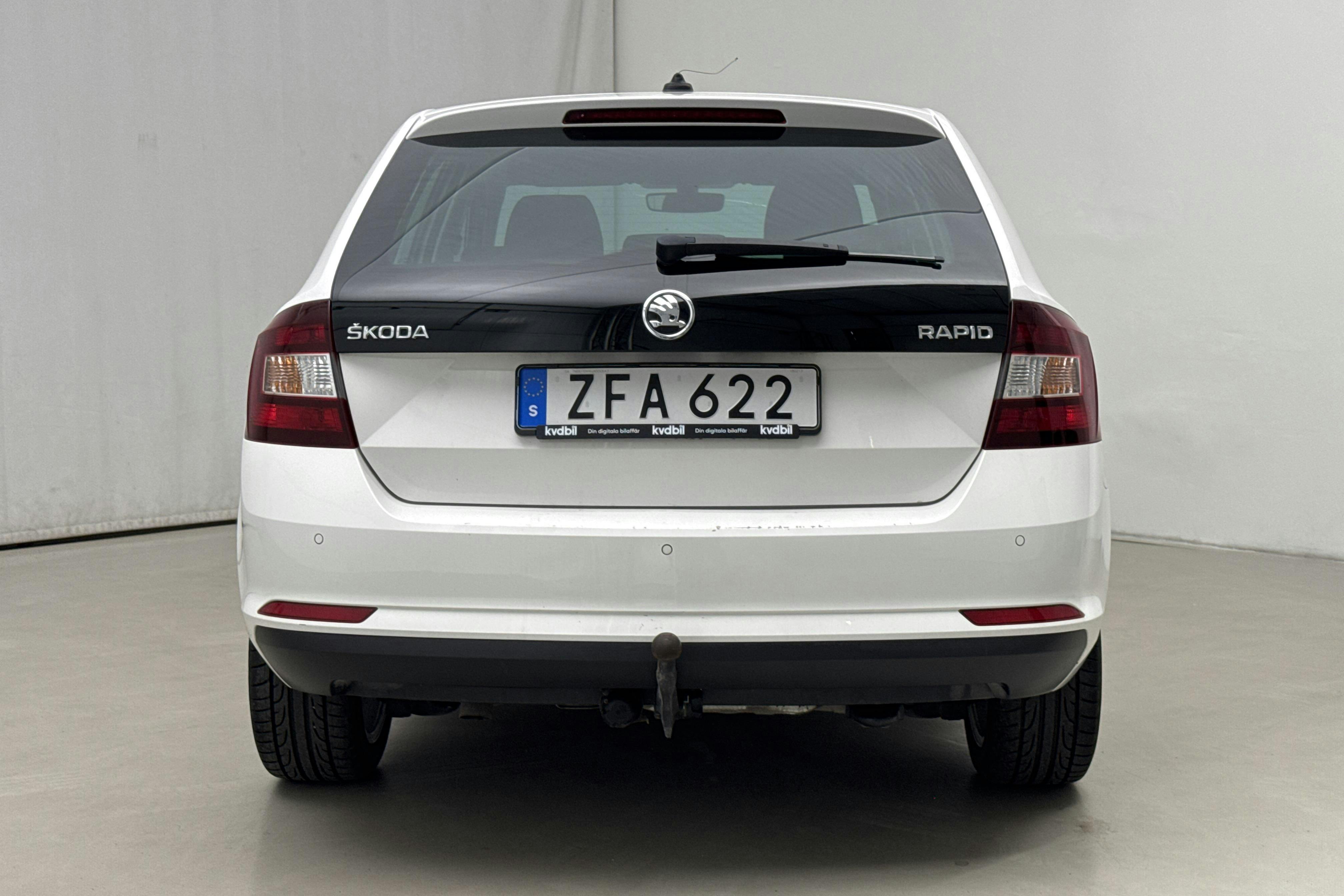 Skoda Rapid 1.4 TDI Spaceback (90hk) - 8 172 mil - Manuell - vit - 2018