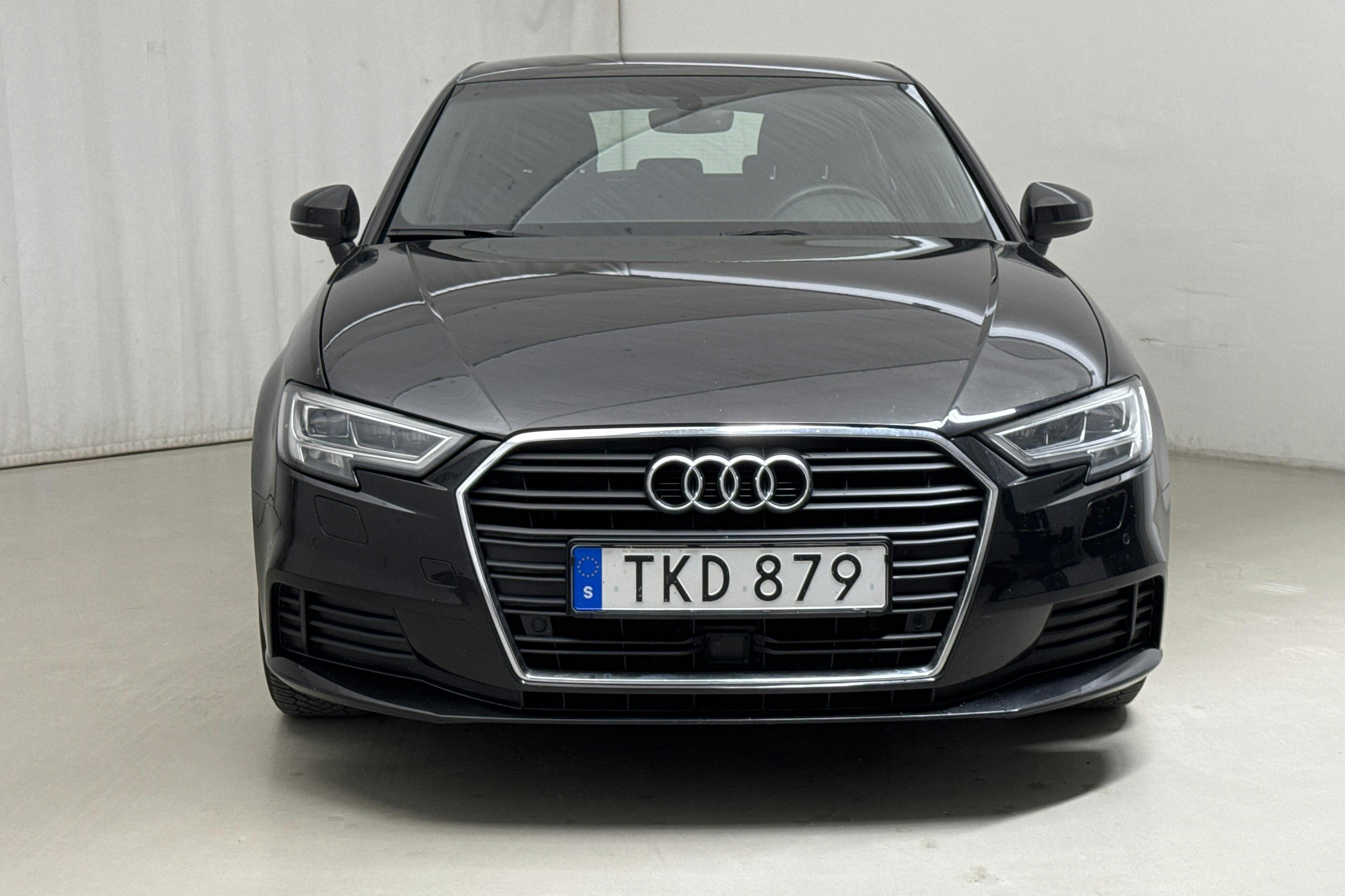 Audi A3 Sportback 30 TFSI (116hk) - 14 552 mil - Automat - svart - 2019