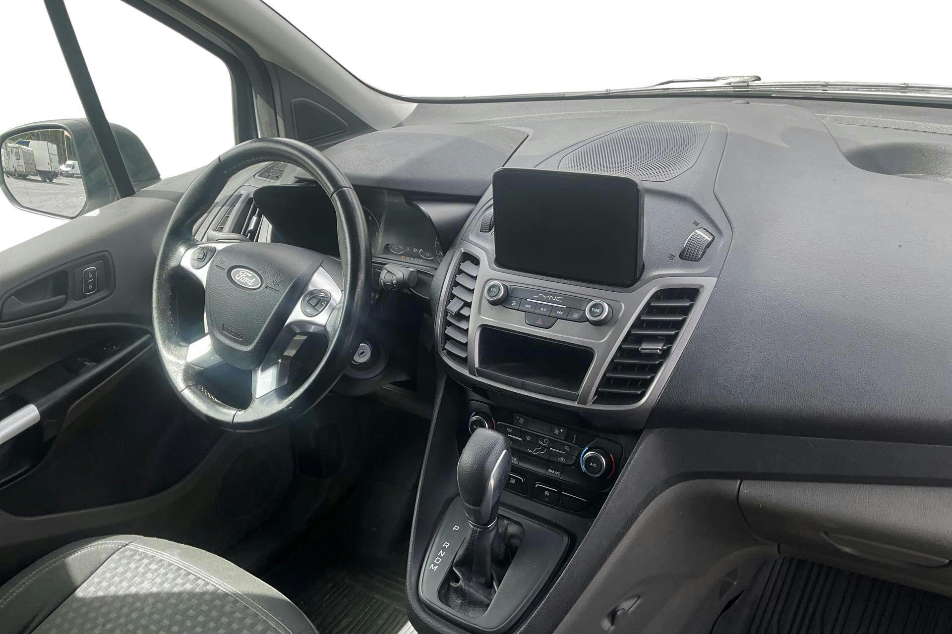 Ford Transit Connect 1.5 EcoBlue (100hk) - 15 064 mil - Automat - vit - 2019