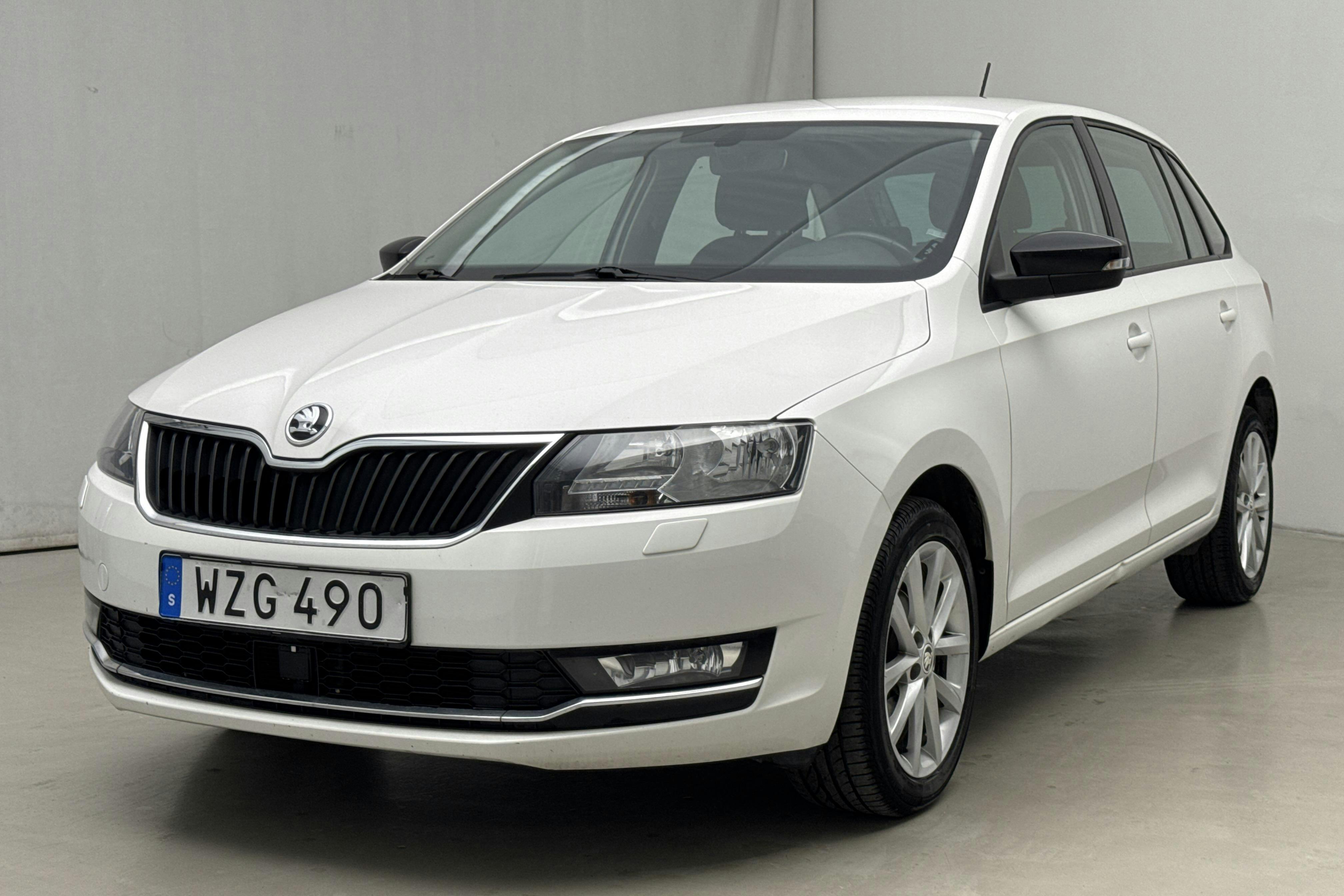 Skoda Rapid 1.4 TDI Spaceback (90hk) - 6 647 mil - Manuell - vit - 2018