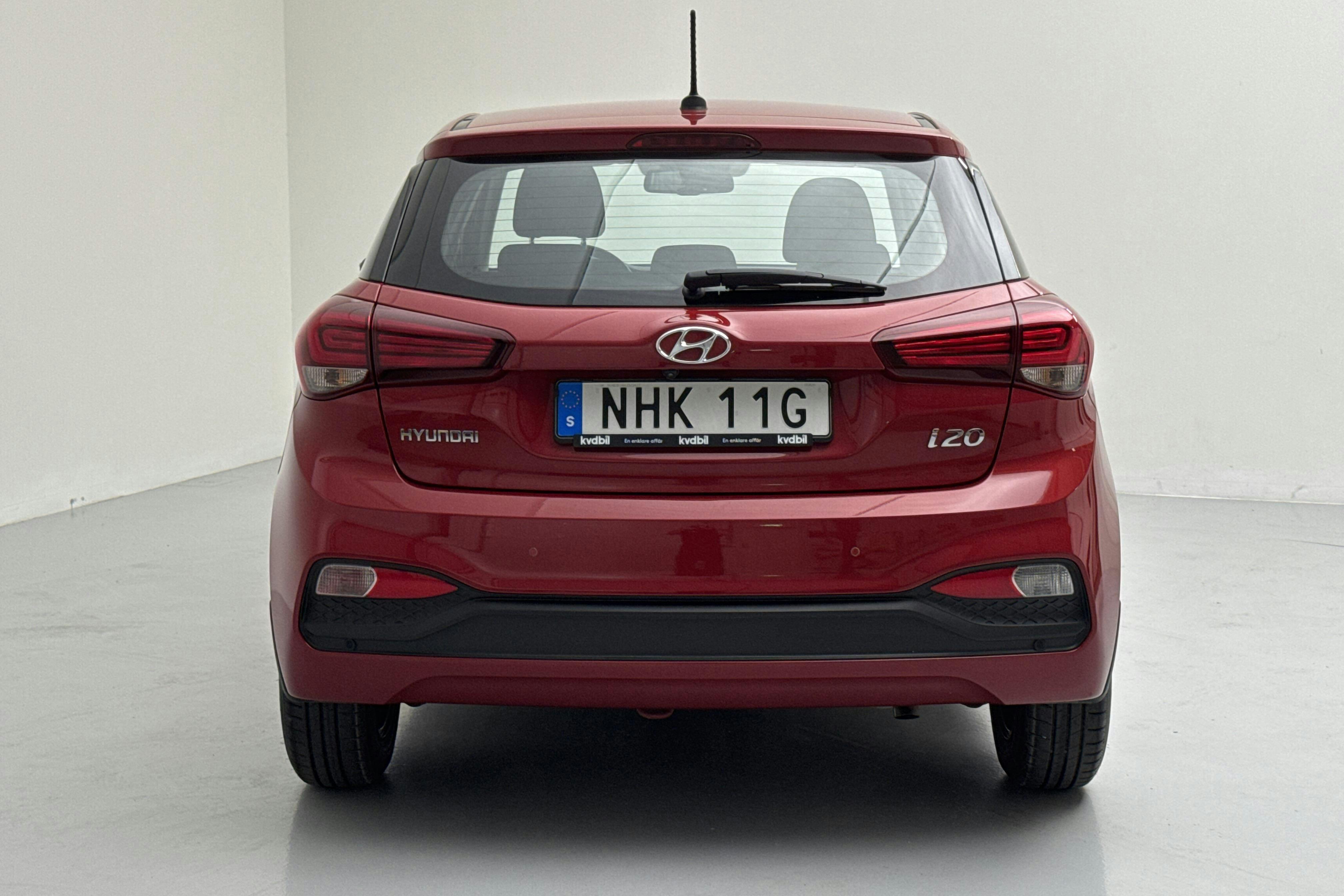 Hyundai i20 1.0 T-GDi (100hk) - 8 270 mil - Manuell - röd - 2019