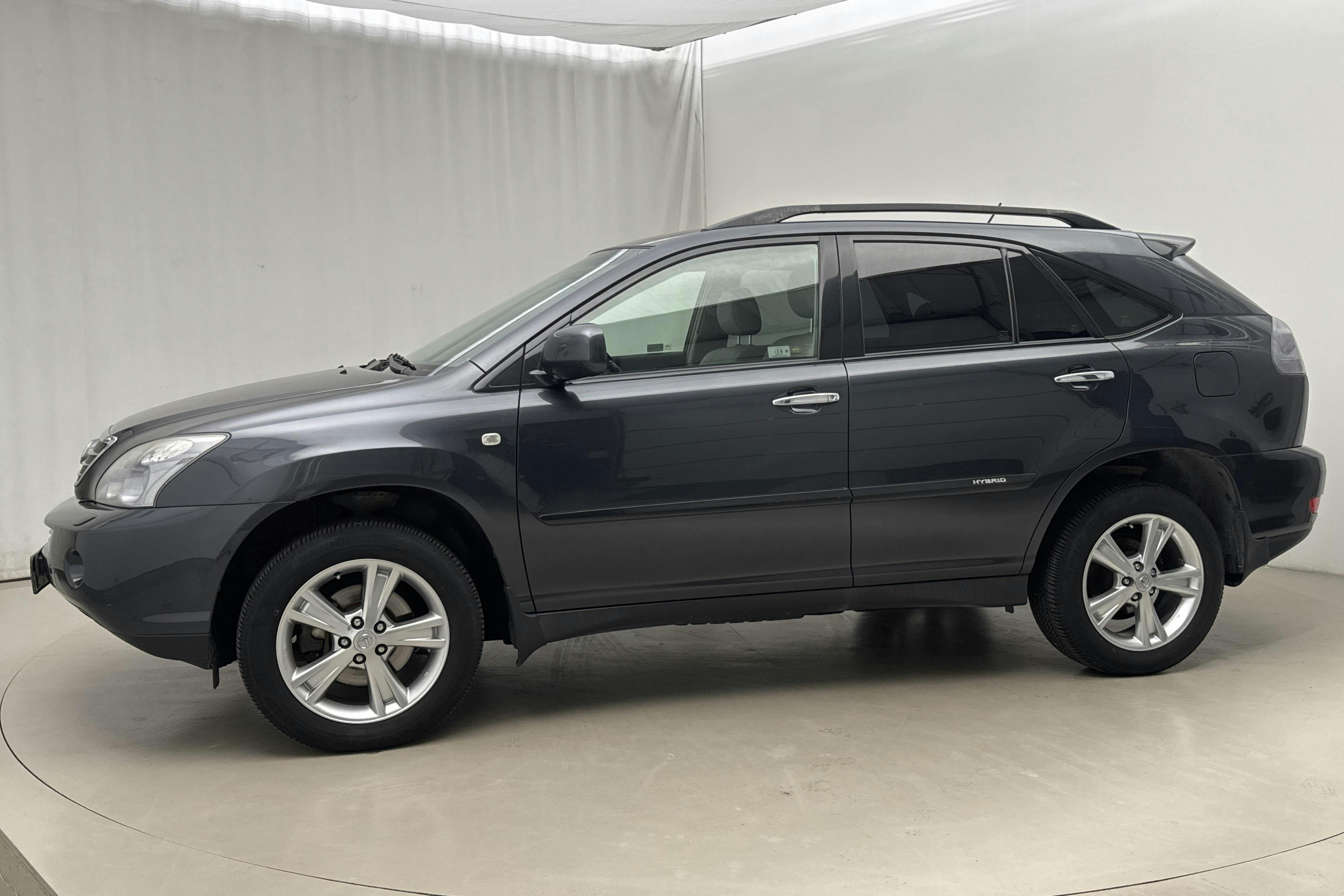 Presentation photo 2 of 18: Lexus RX 400h (211hk) - 120 280 km - Automatic - Dark Grey - 2008