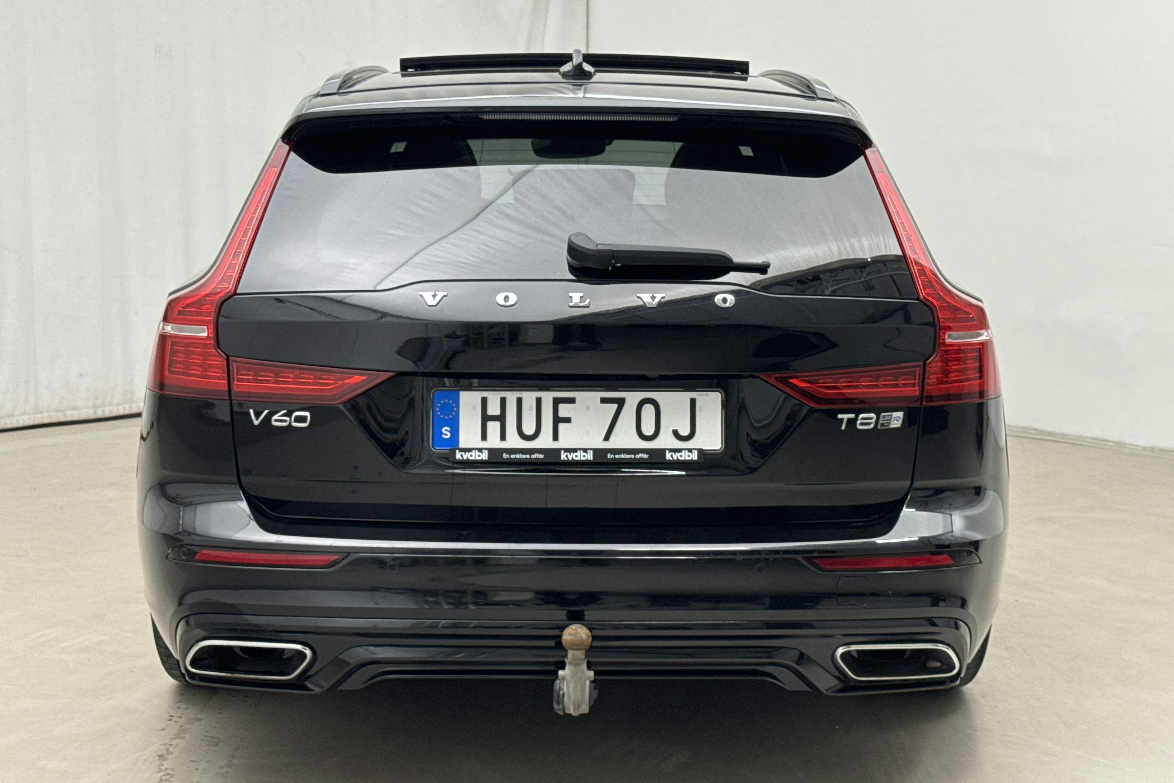 Volvo V60 T8 AWD Twin Engine (390hk) - 18 034 mil - Automat - svart - 2020