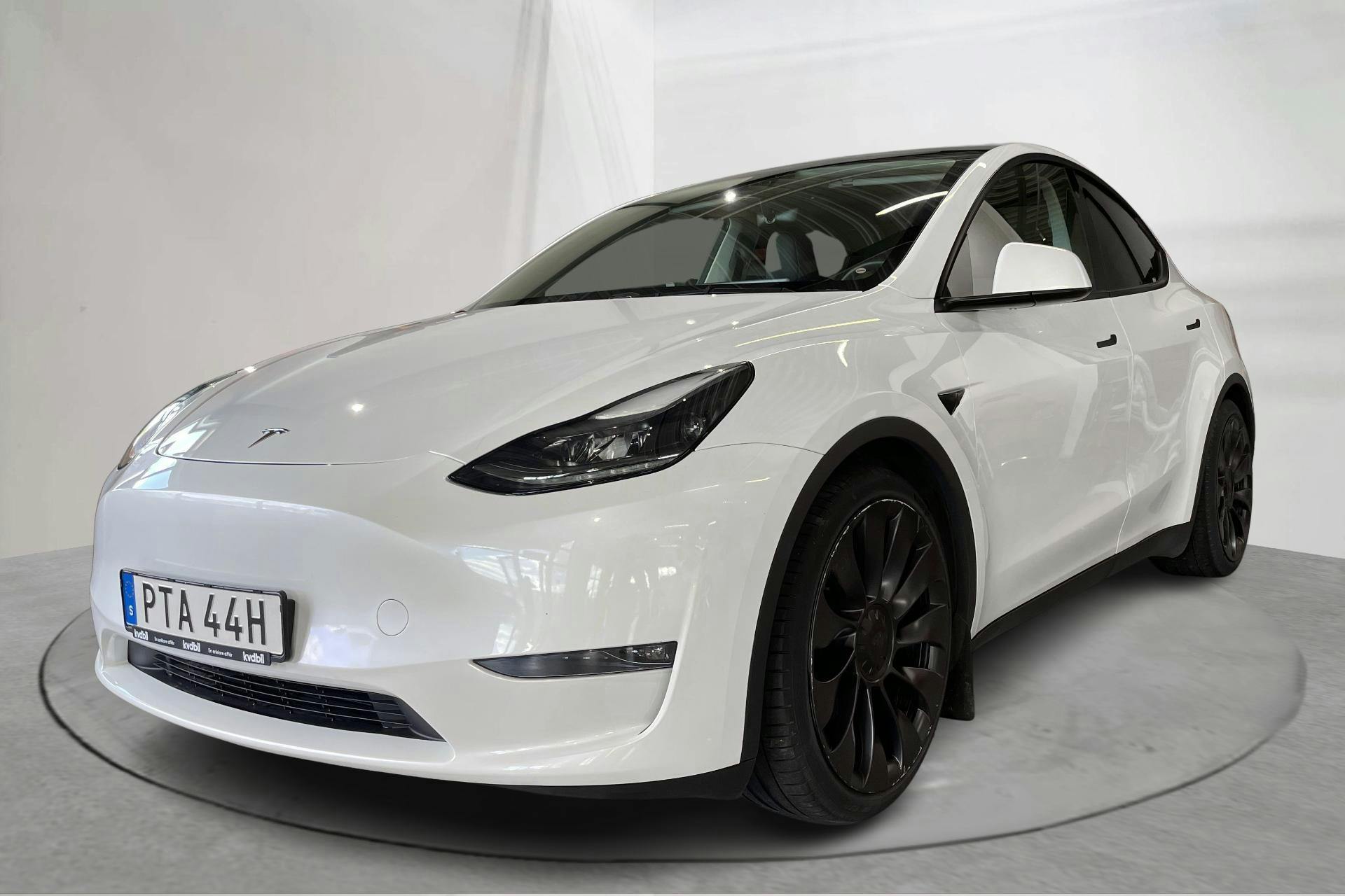 Tesla Model Y Performance Dual Motor AWD - 100 040 km - Automaatne - valge - 2023