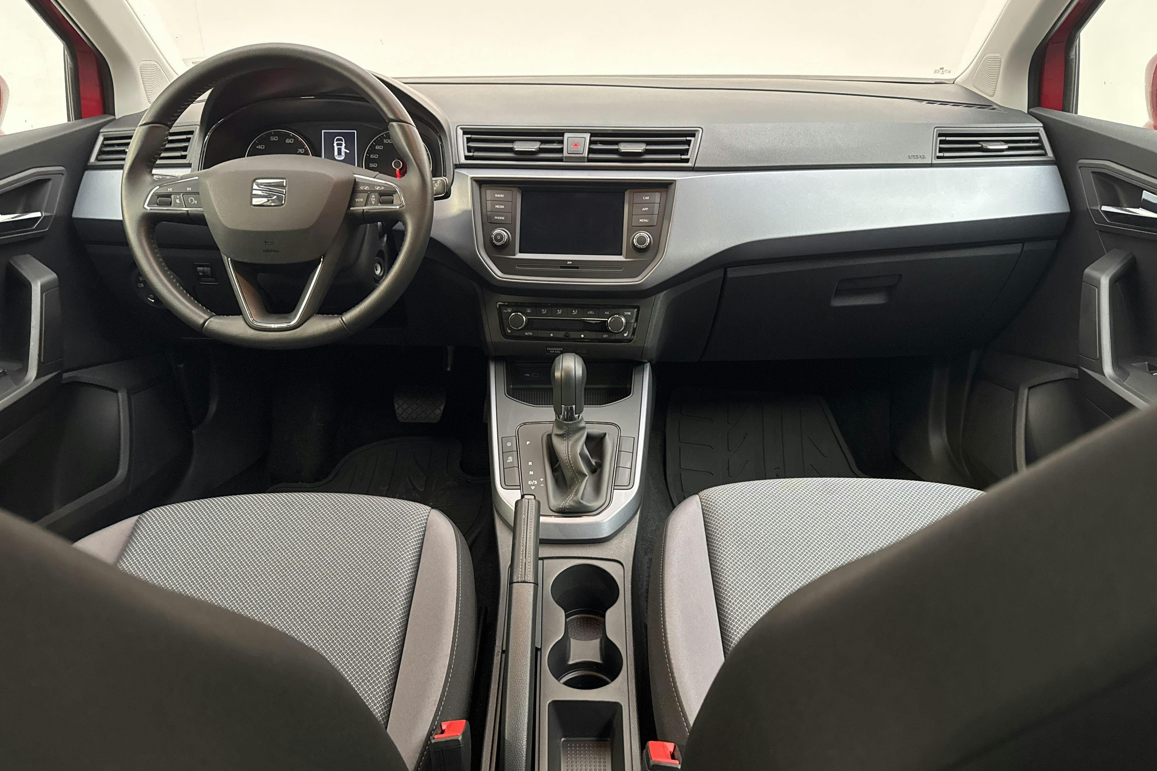 Seat Arona 1.0 TSI (110hk) - 1 343 mil - Automat - röd - 2021