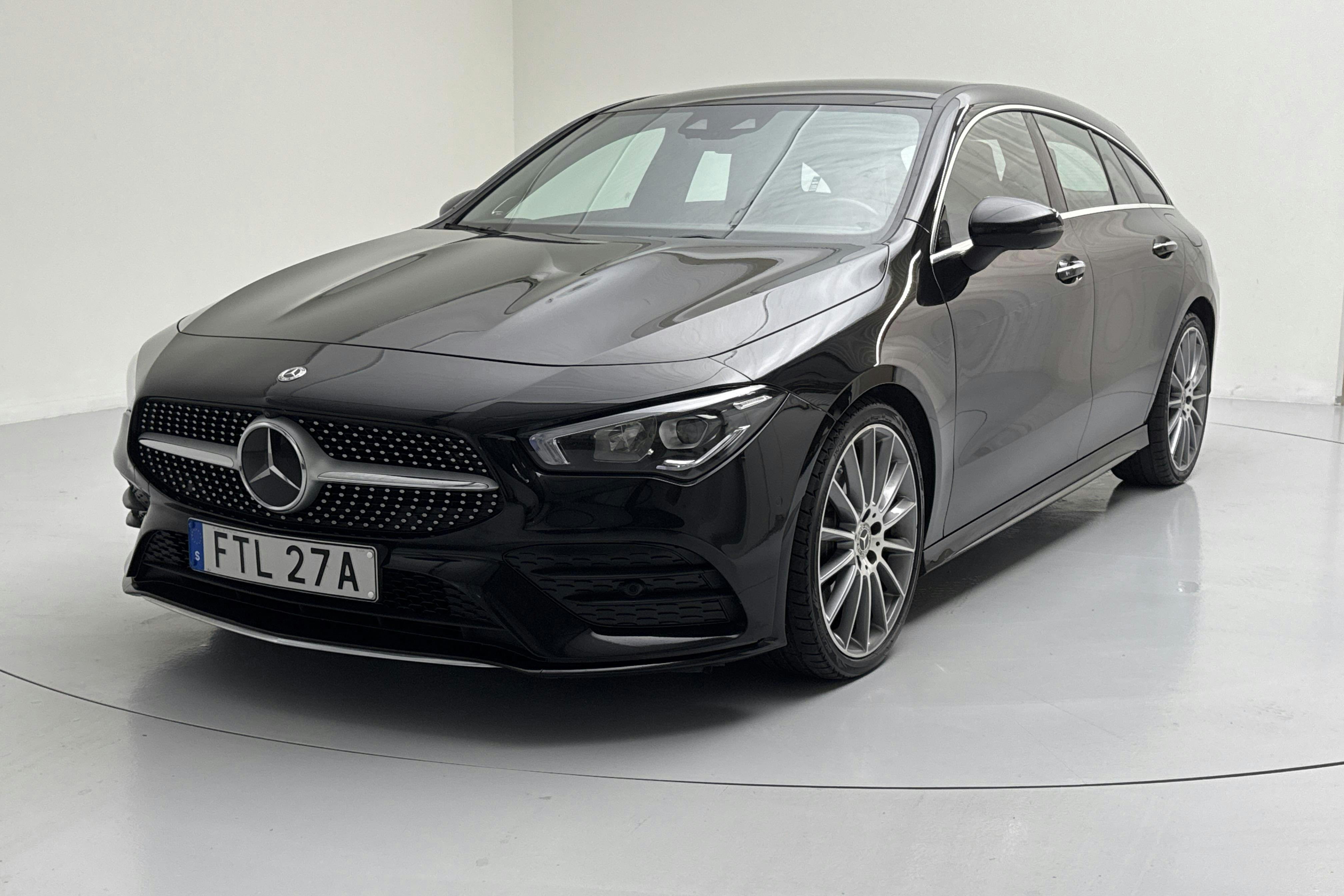 Mercedes CLA 220 d Shooting Brake X118 (190hk) - 137 550 km - Automatic - black - 2020